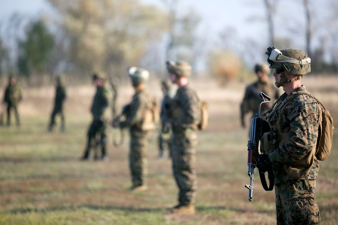 Marines of Black Sea Rotational Force 14 during a weapons familiarization range during exercise Platinum Lynx 15.3 in Focsani, Romania. Training included weapons familiarization classes, live-fire ranges and call-for-fire ranges, among more. (U.S. Marine Corps photo by Lance Cpl. Ryan Young/released)