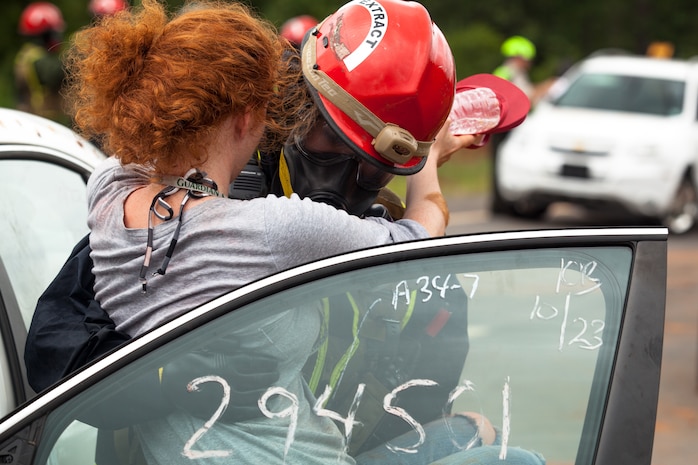 Marines and Sailors of the Chemical Biological Incident Response Force, II Marine Expeditionary Force participate in Exercise Scarlet Response at Guardian Centers in Perry, Ga., July 21. CBIRF personnel are trained to exercise command and control, agent detection and identification, search, rescue and decontamination, and emergency care for contaminated personnel. During Scarlet Response, the Marines and Sailors are testing their ability to detect radiation, locate casualties, conduct vehicle extrication, and perform decontamination of simulated casualties that have resulted from a mock nuclear explosion in a major U.S. city. Exercise Scarlet Response is being executed as part of Exercise Vibrant Response 14, a combined Command Post Exercise/Field Training Exercise directed by Commander, U.S. Northern Command. (Official Marine Corps Photo by Sgt Kuande L Hall/Released)


