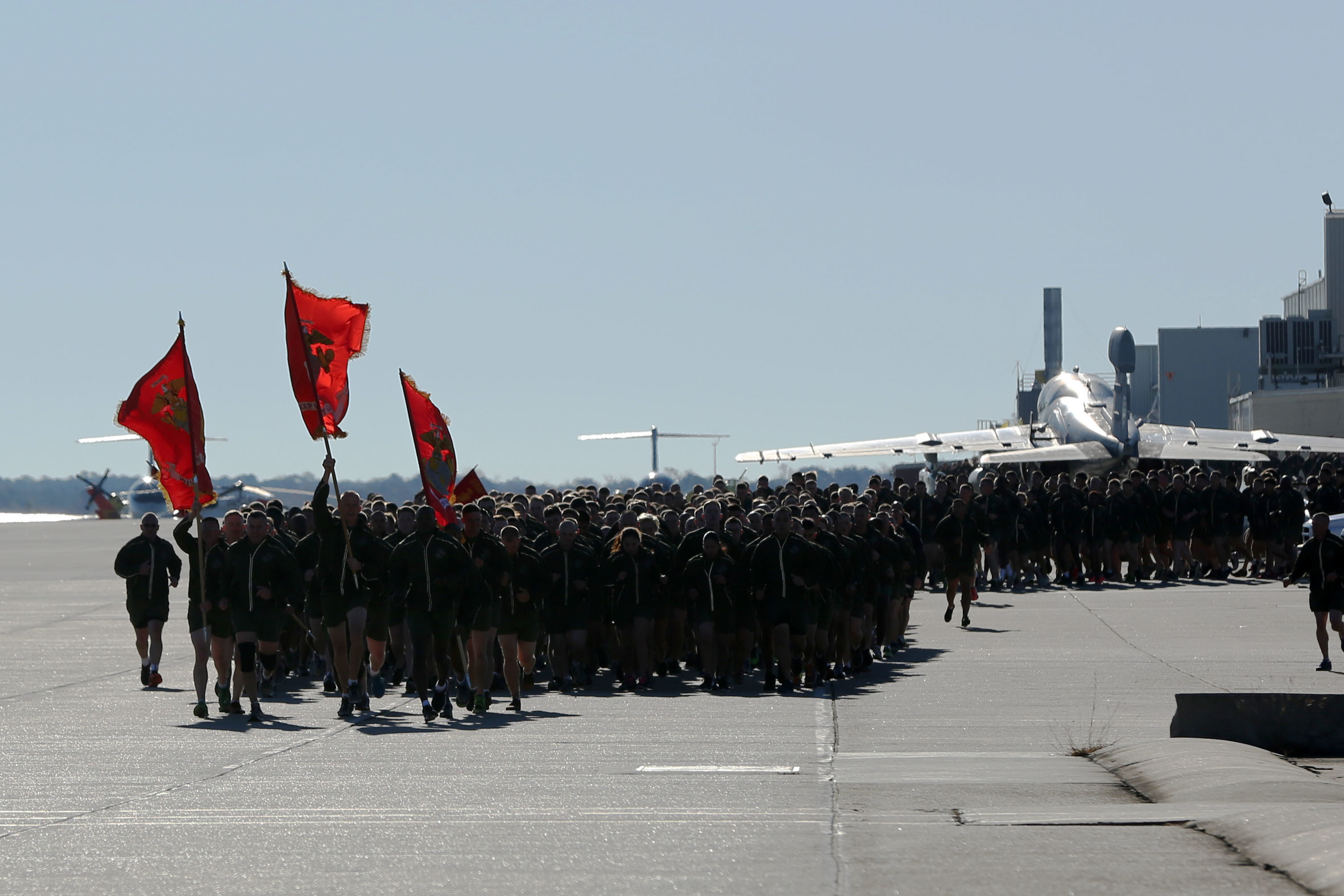 2nd MAW Marines, Sailors celebrate 239th year with motivational run