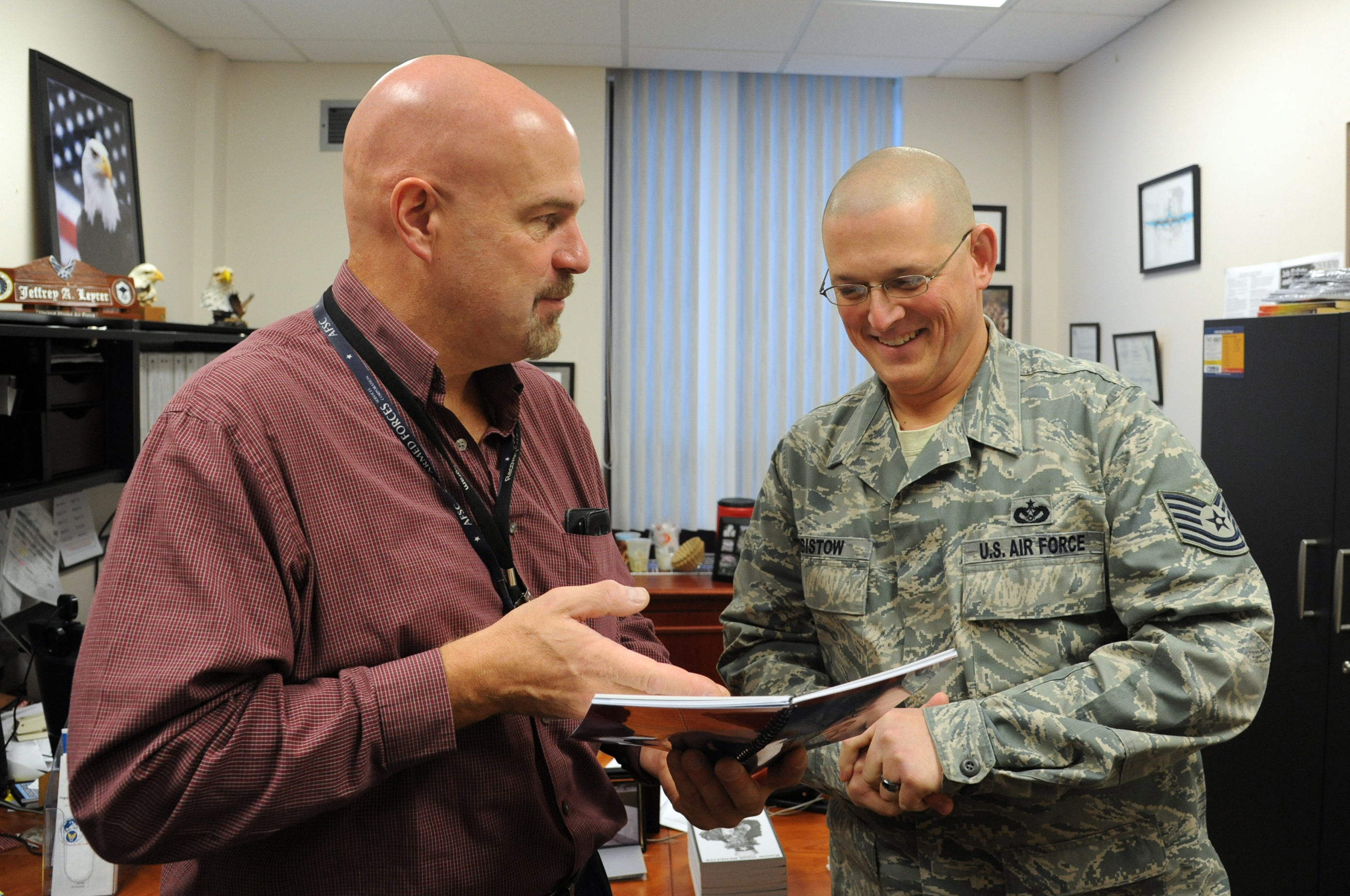 Af Veteran Eases Transitions For Wounded Warriors Grand Forks Air Force Base Display