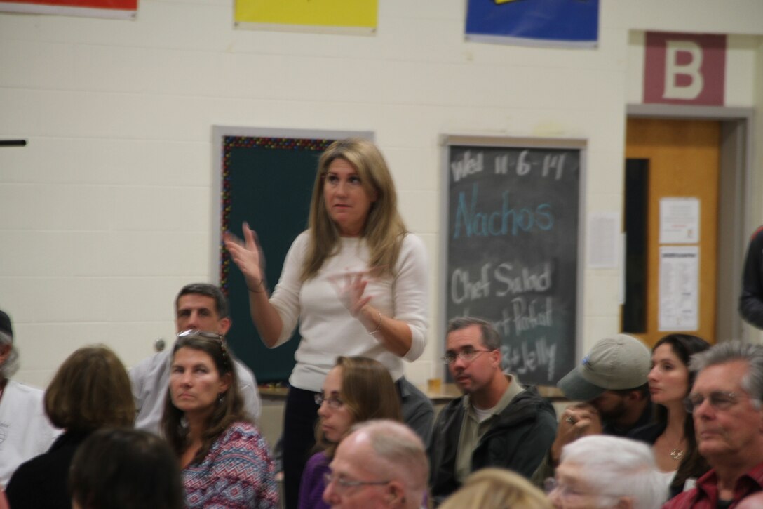 Red Mill Elementary School in Virginia Beach, Va., provided the venue Nov. 6, as more than 100 Sandbridge area community members voiced their concerns and opinions on the pending Environmental Impact Statement study for the proposed Wilkins’ Marina project. The scoping meeting, hosted by the Norfolk District, U.S. Army Corps of Engineers, sought to listen to community members and capture their comments for use in the development of the EIS.
After a lively and oftentimes passionate discussion during the meeting’s introductory session, led by Tom Walker, Norfolk District’s Regulatory chief, and Harold Jones, project consultant, community members were separated into four break-out sessions to focus on identifying, defining and capturing specific project issues. The break-out sessions were led by environmental scientists from the district’s Regulatory Branch and managed by Melissa Nash, the Corps’ Wilkins' Marina EIS project manager.
Community members were also informed of the 45-day comment period allowing them to send their comments to the Corps via email or mail through Nov. 21, 2014, and the creation of a Corps Wilkins’ Marina EIS project web page to keep community members updated.

