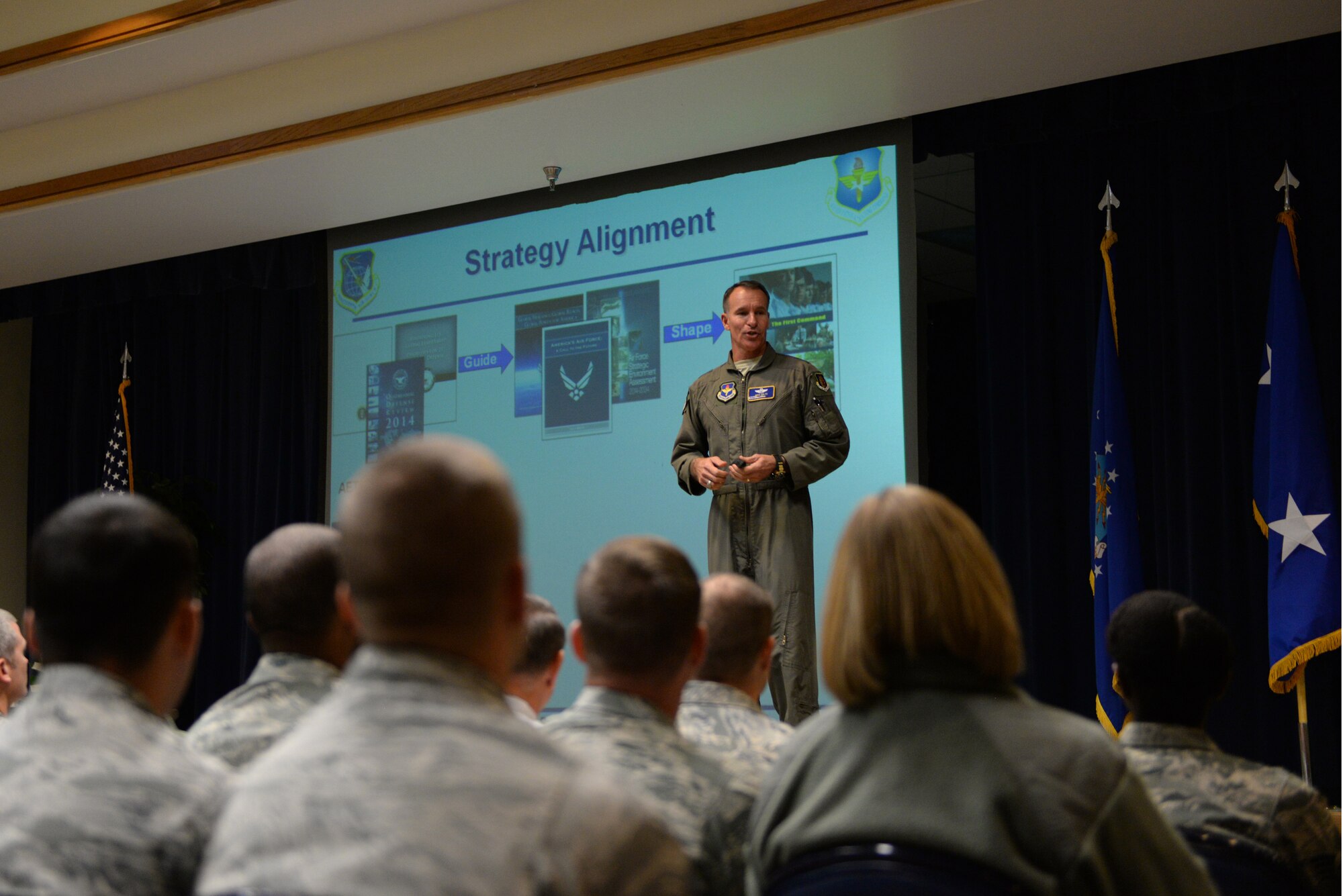 ALTUS AIR FORCE BASE, Okla. – U.S. Air Force Maj. Gen. Michael Keltz, 19th Air Force commander, speaks to Altus AFB Airmen during a commander’s call inside the Freedom Community Center Nov. 13, 2014. Keltz talked about his priorities for the Airmen: Creating fifth-generation Airmen and continually being combat ready. Keltz visited Altus AFB as part of a familiarization tour to learn more about the wings assigned to him and to spread the mission statement of creating fifth-generation Airmen. (U.S. Air Force photo by Senior Airman Dillon Davis/Released)