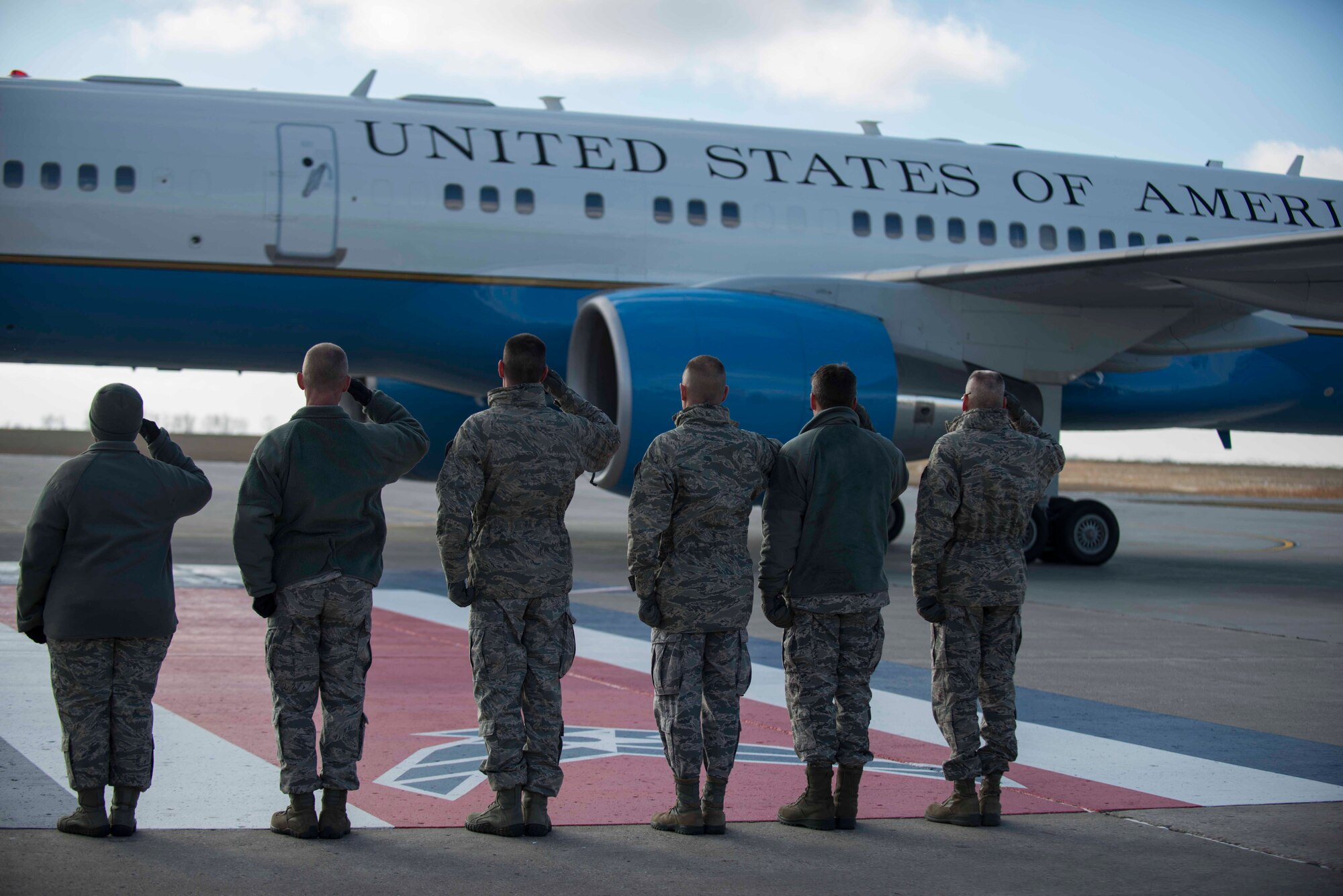 Secretary of the Air Force, Deborah Lee James is greeted by Minot Air Force Base leadership as she arrives at Minot Air Force Base, N.D., Nov. 14, 2014.
Secretary James is accompanying Secretary of Defense, Chuck Hagel as he addresses Minot Airmen following his recent release of a nuclear enterprise review. (U.S. Air Force photos/Airman 1st Class Lauren Pitts)
