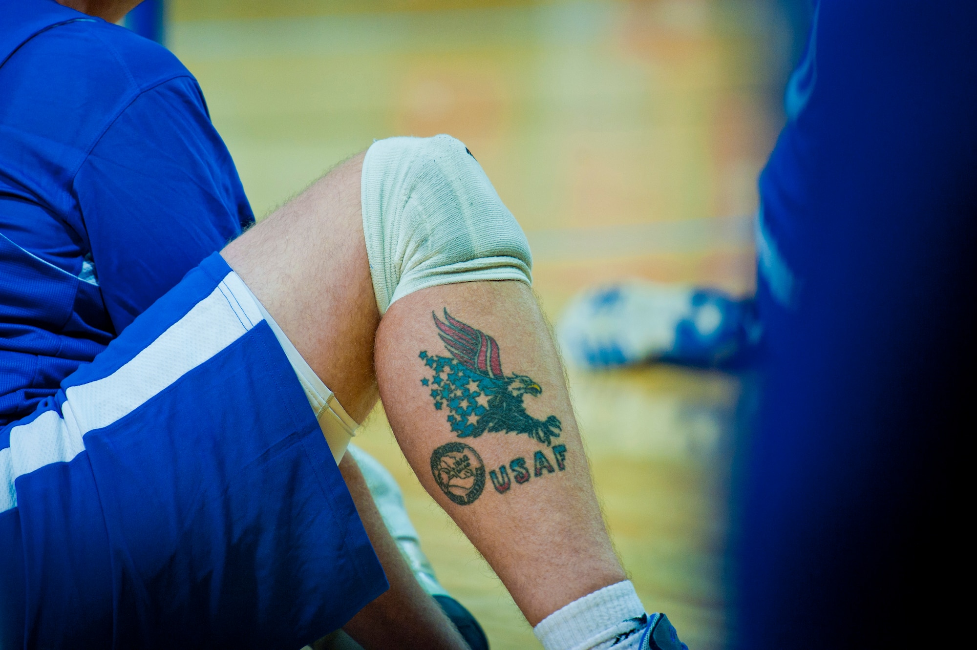 Retired Tech. Sgt. Ketih Sekora relaxes on the volleyball court before a match during the 4th Annual Pentagon Sitting Volleyball Tournament on Nov. 20, 2014, at the Pentagon Athletic Club. The one-day tournament is designed to bring awareness to the challenges of the wounded, ill or injured population. (U.S. Air Force photo/Staff Sgt. Anthony Nelson Jr.)