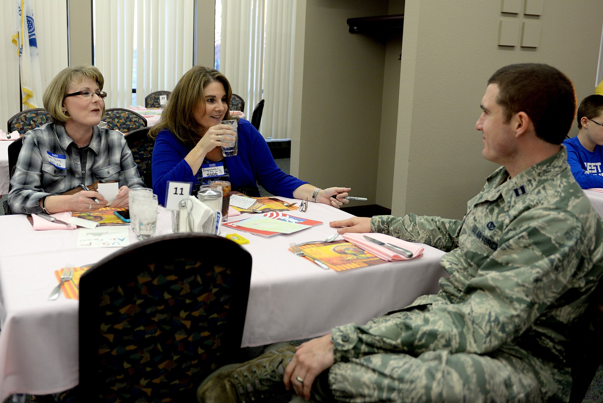 Deployed servicemembers’ families enjoyed a free dinner Nov. 14, 2014 at Scott Air Force Base, Ill. The dinner was hosted by the Hearts Apart Program. The program includes events for families to enjoy monthly, and a way to stay connected with their loved ones that are deployed. (U.S. Air Force photo/ Airman 1st Class Kiana Brothers)