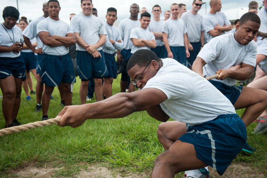 Casey Jackson, 23d Component Maintenance Squadron, competes in a Super Sports Day tug of war game Sept. 30, 2014, at Moody Air Force Base, Ga. The 23d CMS placed second in the tug of war tournament, losing to the 38th Rescue Squadron in the final game. (U.S. Air Force photo by Senior Airman Jarrod Grammel/Released)
