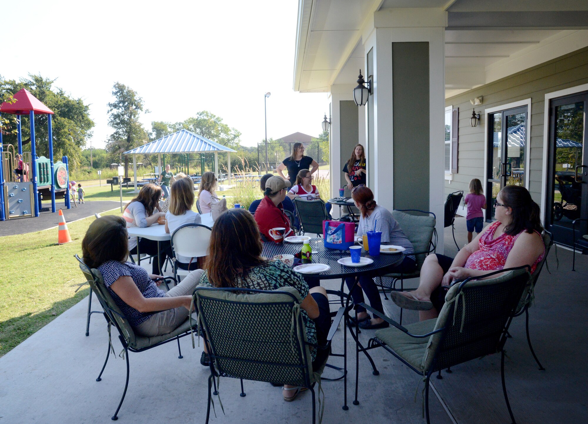 Committee forming for new Enlisted Spouses Club > Tinker Air Force Base