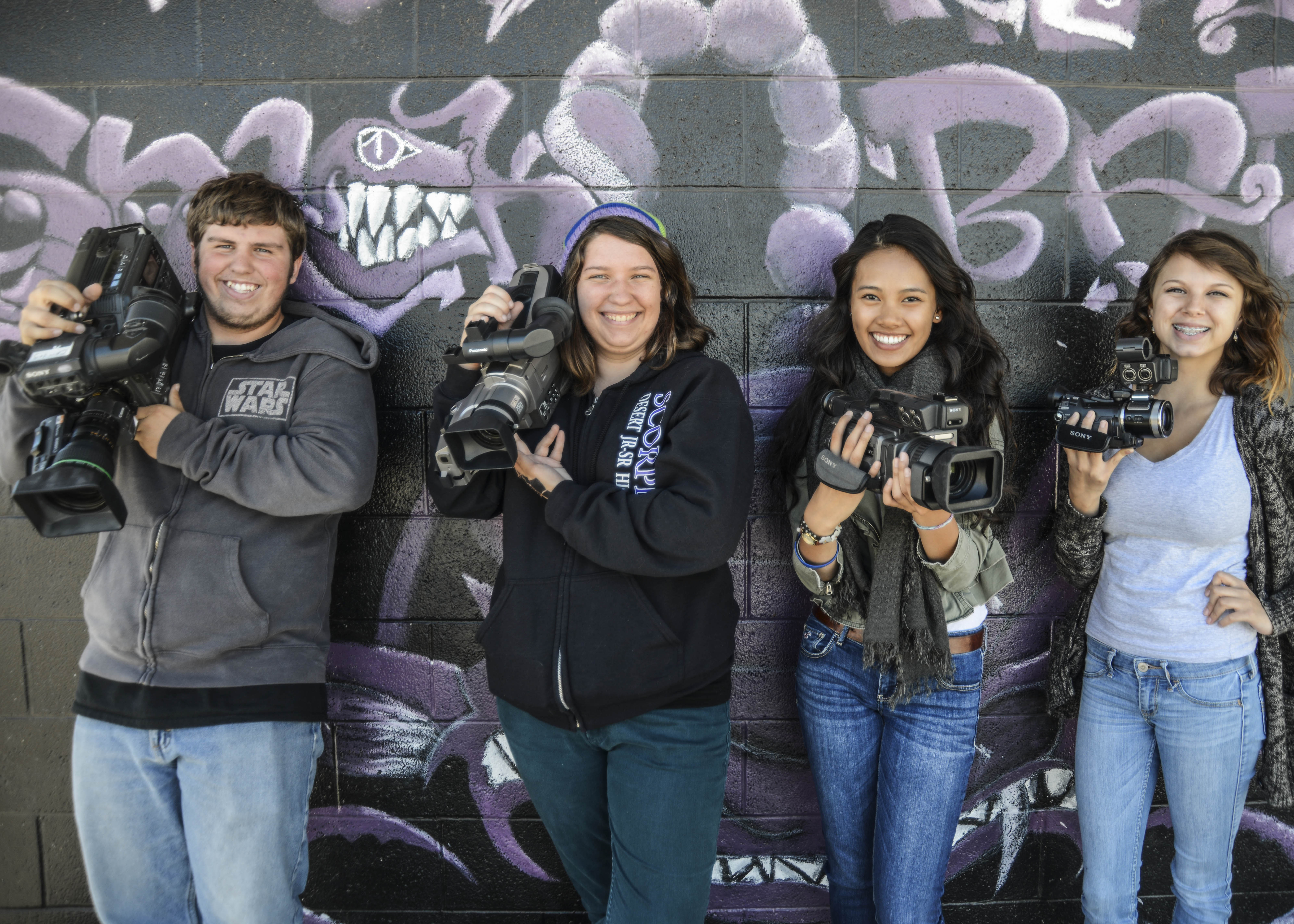 Donated cameras inspire yearbook students > Edwards Air Force Base > News