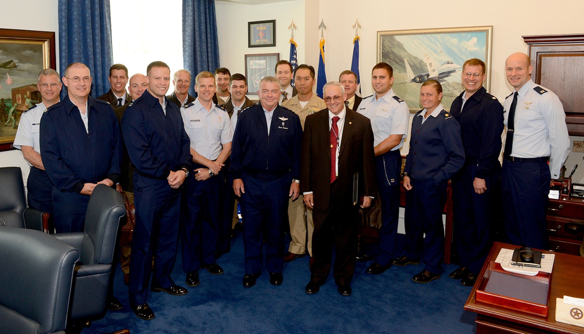 Lt. Gen. (Dr.) Thomas W. Travis, Air Force Surgeon General, met with international attendees of the F-35 Aeromedical Community of Interest (ACOI) on Oct. 9-10 in Washington D.C.  Attendees had the opportunity to discuss key medical-related information on the F-35 Joint Strike Fighter Program. (DoD Photo)   
