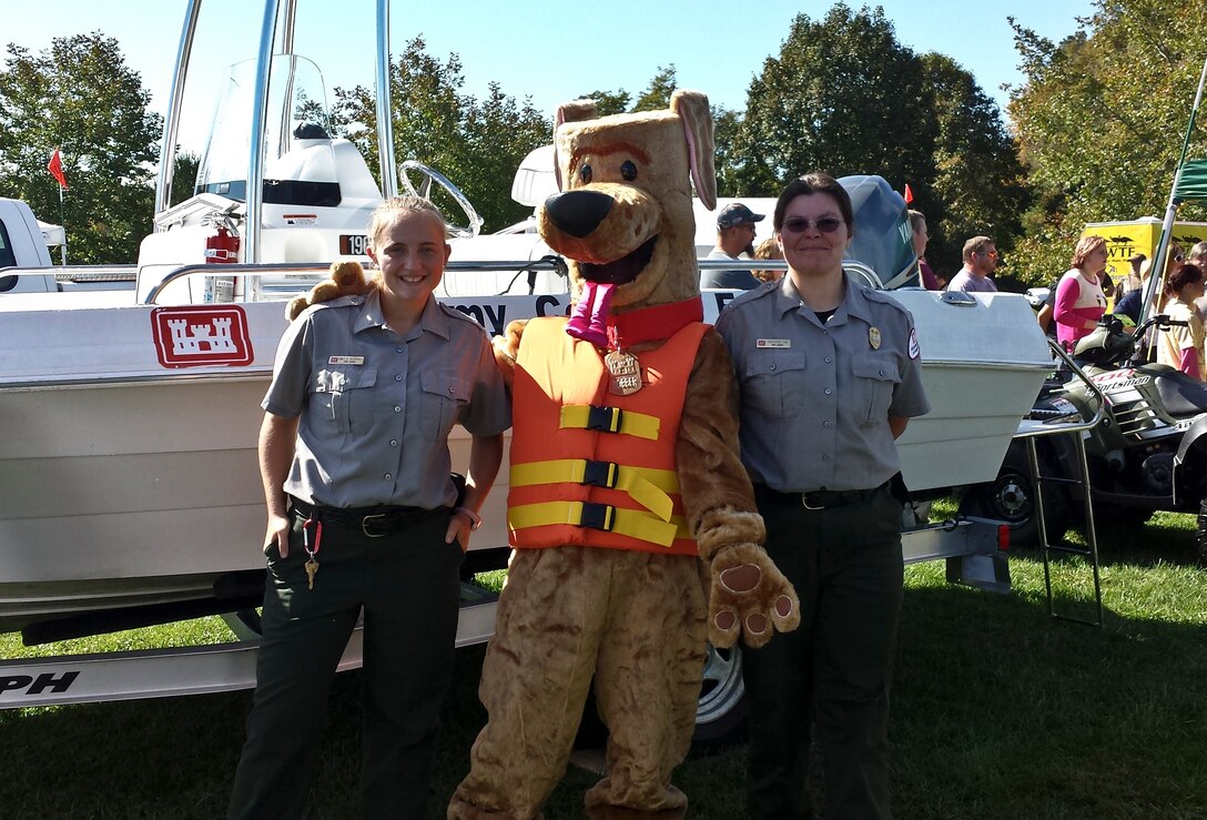 Approximately 13,000 hunting and fishing enthusiasts converged on the grounds of Army Corps of Engineers property of what now is the beautiful Stonewall Jackson Lake State Park for the 18th annual National Hunting and Fishing Days Celebrations, September 27-28.    