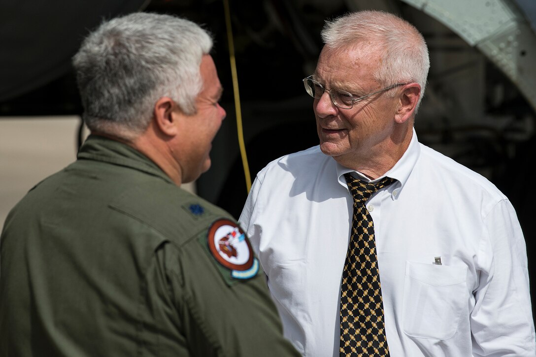 Walter Slocombe talks with U.S. Air Force Lt. Col. Kurtis McClure during a tour of a 307th Bomb Wing B-52H Stratofortress, Oct. 8, 2014, Barksdale Air Force Base, La. Slocombe is a former Under Secretary of Defense of Policy for the U.S. Department of Defense and visited Barksdale to attend the Unified Engagement Global Strike Workshop. (U.S. Air Force photo by Master Sgt. Greg Steele/Released)