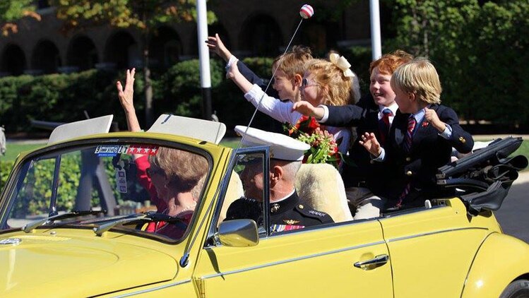 Gen. James F. Amos, the 35th Commandant of the Marine Corps, drives away with his family after his change of command and subsequent retirement ceremony Oct. 17, 2014 at Marine Corps Barracks Washington, at 8th & I. After more than 44 years of military service, Amos passed the duties as senior-ranking officer of the Marine Corps to Gen. Joseph F. Dunford, Jr., who has now become the 36th Commandant of the Marine Corps.