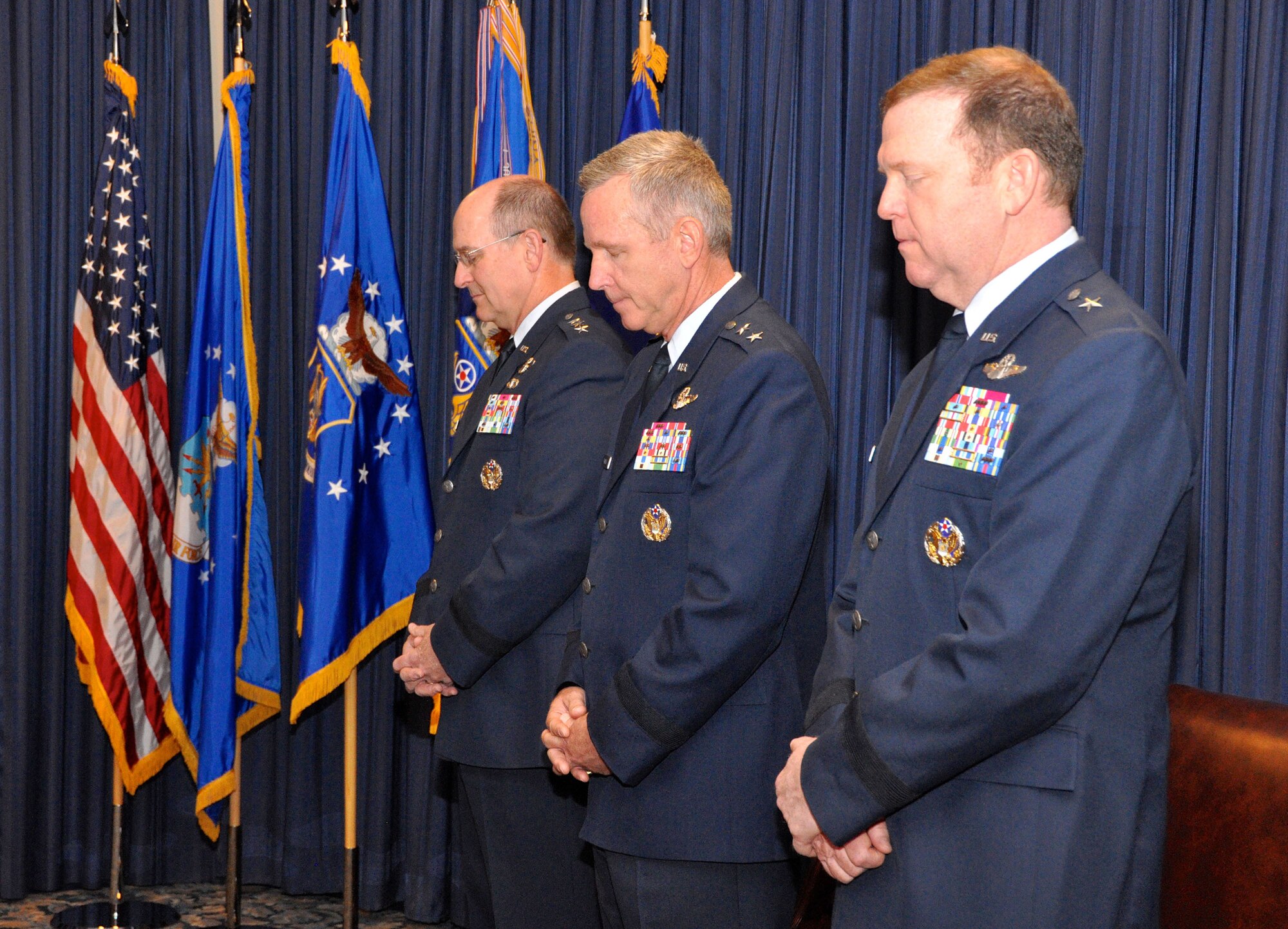 Lieutenant General James Jackson, commander of Air Force Reserve Command and chief of the Air Force Reserve, presided over the 10th Air Force change of command ceremony at Naval Air Station Fort Worth Joint Reserve Base, Texas, October 18, 2014.