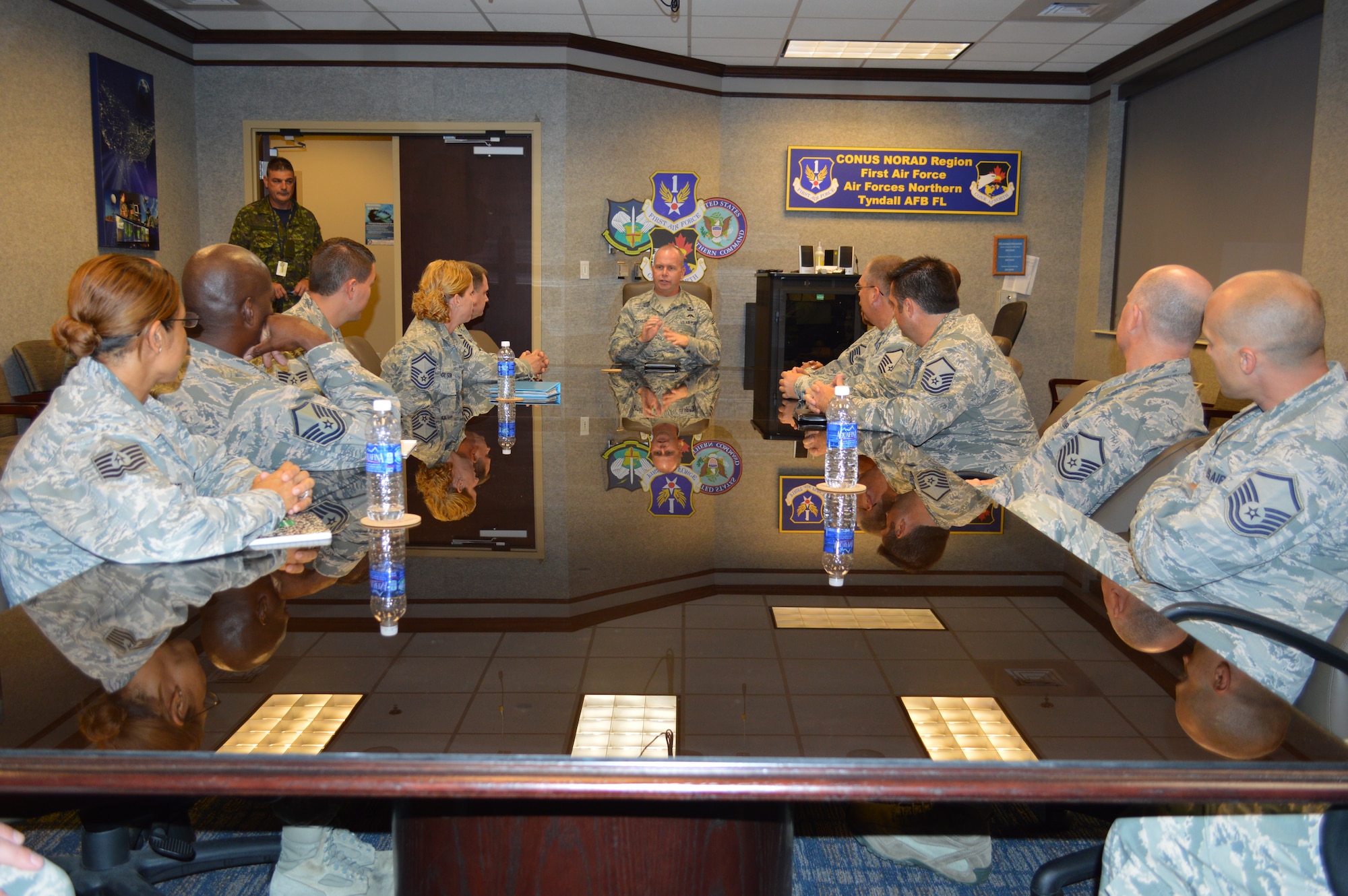 Air National Guard Command Chief Master Sgt. James Hotaling discusses his priorities during a visit with members of Air Forces Northern’s Communications & Information Directorate. . The chief spent two days visiting and interacting with the enlisted force of the Continental United States North American Aerospace Defense Region – 1st Air Force (Air Forces Northern) and the 601st Air and Space Operations Center.  (Photo by Mary McHale)