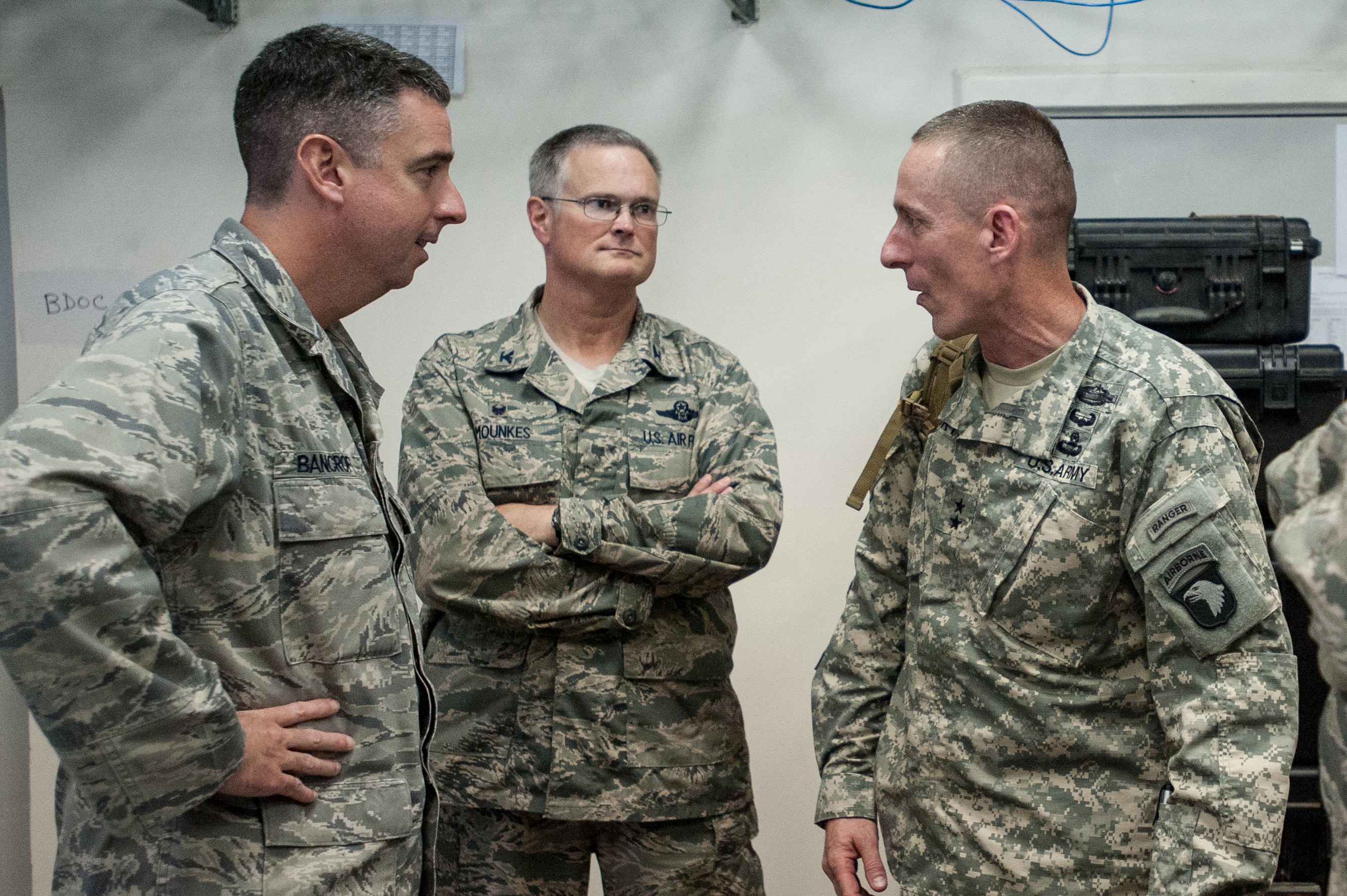 U S Army Maj Gen Gary J Volesky Right Commanding General Of The 101st Airborne Division Speaks
