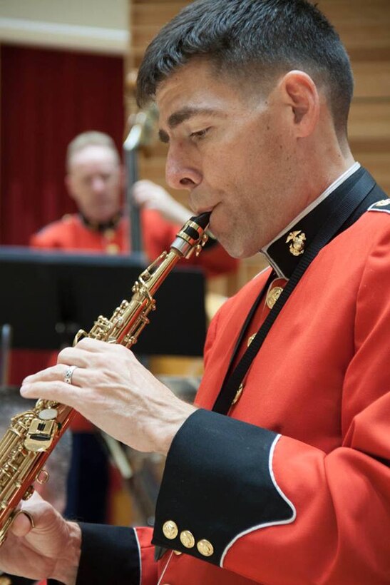 Gunnery Sgt. Gregory Ridlington performed Oct. 19 as part of the Marine Chamber Series. (U.S. Marine Corps photo by Staff Sgt. Rachel Ghadiali/released)