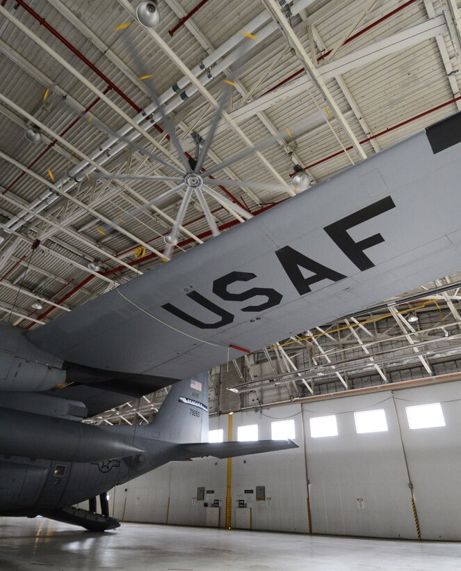 A “Big Ass Fan” controls the temperature of a hangar at the Niagara Falls Air Reserve Station, October 20, 2014. The fan keeps the hangar at a mild temperature year round, saving on the cost of heating and cooling. October is Energy Action Month throughout the federal government and is about creating an Energy Aware Culture, where Airmen are getting personally involved and finding innovative ways to help the Air Force meet our energy goals. (U.S. Air Force photo by Tech. Sgt. Andrew Caya) 