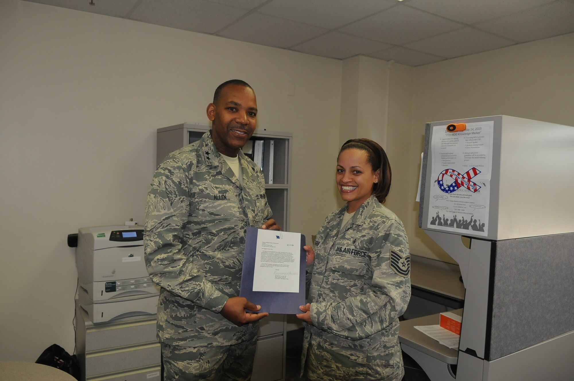Tech. Sgt. Dorothy Vincent-Green, Reserve Coordinator for the 779th Medical Group Education and Training Flight received a STAR Note from Maj. Gen. Roosevelt Allen, 79th MDW Commander. 
