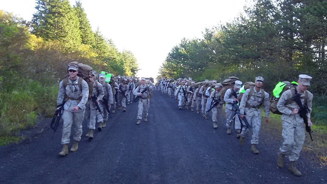 GySgt McDonald motivating the Marines.
