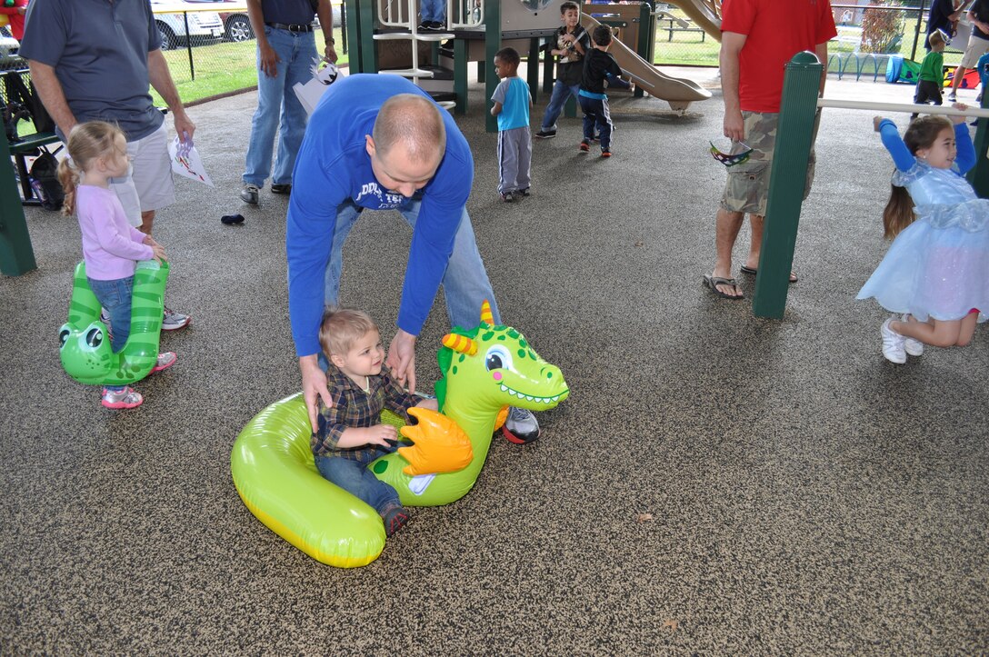 The second “Dad’s Day in the Park,” an event developed and hosted by the New Parent Support Program, was held Oct. 4 at the Barnett Field Playground. With a medieval theme, there were many little knights, dragons and princesses running around.