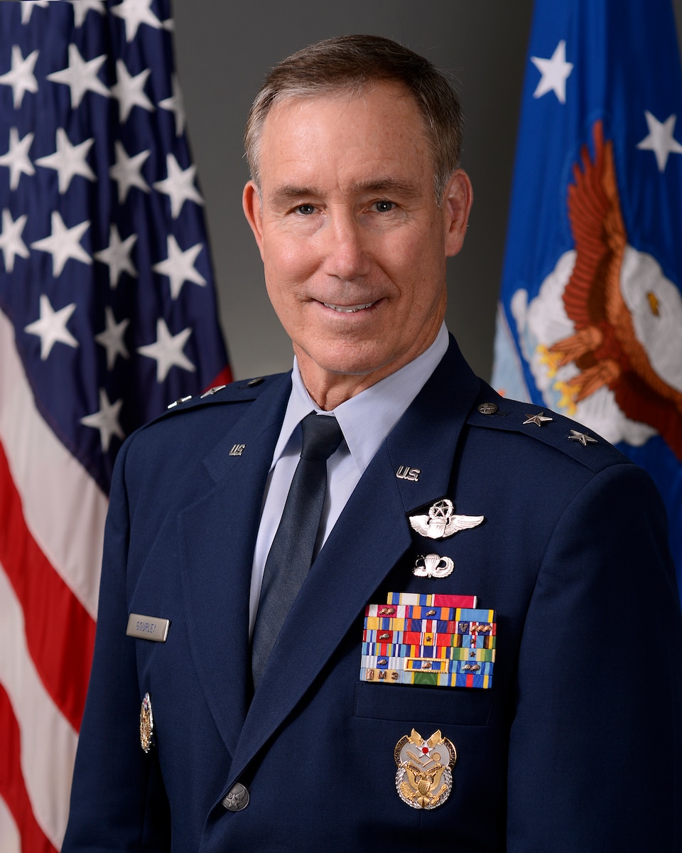 Official Photo : Major General Craig Gourley Bio Photo