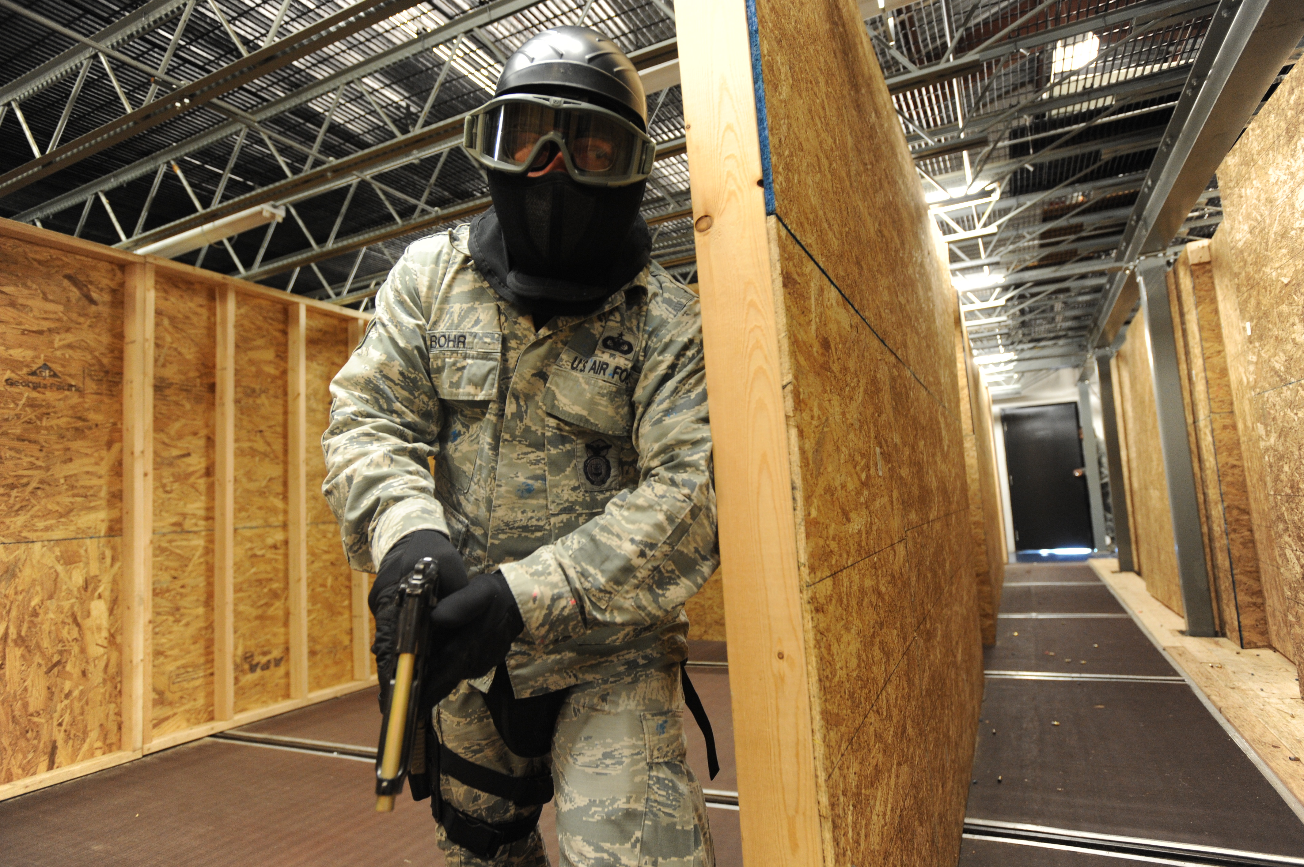 Active Shooter Training: What To Look For - nhuilws