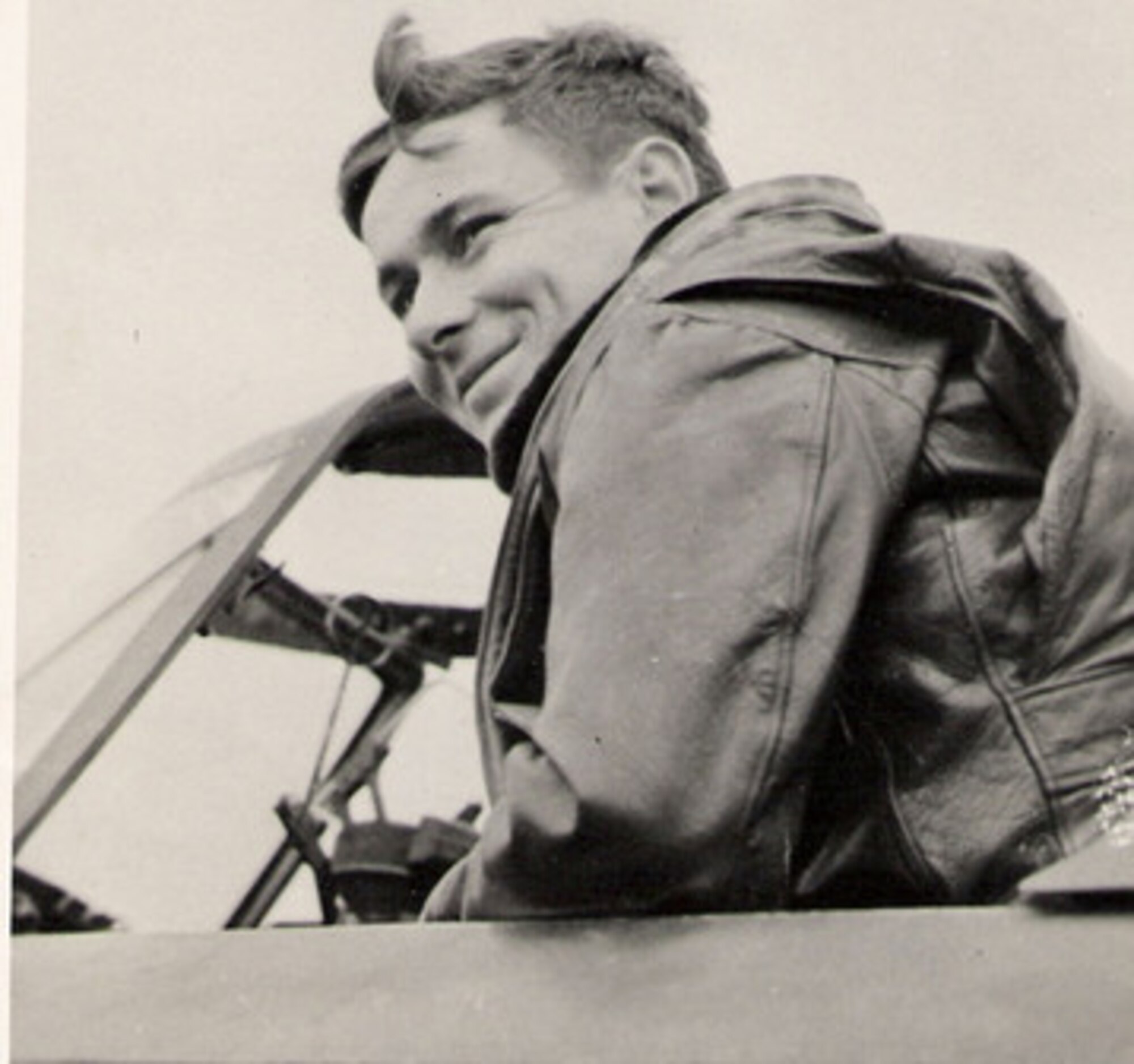 Major John W. Leonard, Commanding Officer of the 405th Fighter Squadron, pictured here in 1944, was a well-regarded combat leader in the 371st Fighter Group and led missions to help the Lost Battalion.  Unfortunately, he was fatally wounded in a dogfight with German fighters near Worms, Germany, in January, 1945.  His older brother William was a distinguished Navy fighter pilot and ace in the Pacific. Source: (Courtesy Mr. Jürg Herzig, Stand Where They Fought website, used with permission)   
