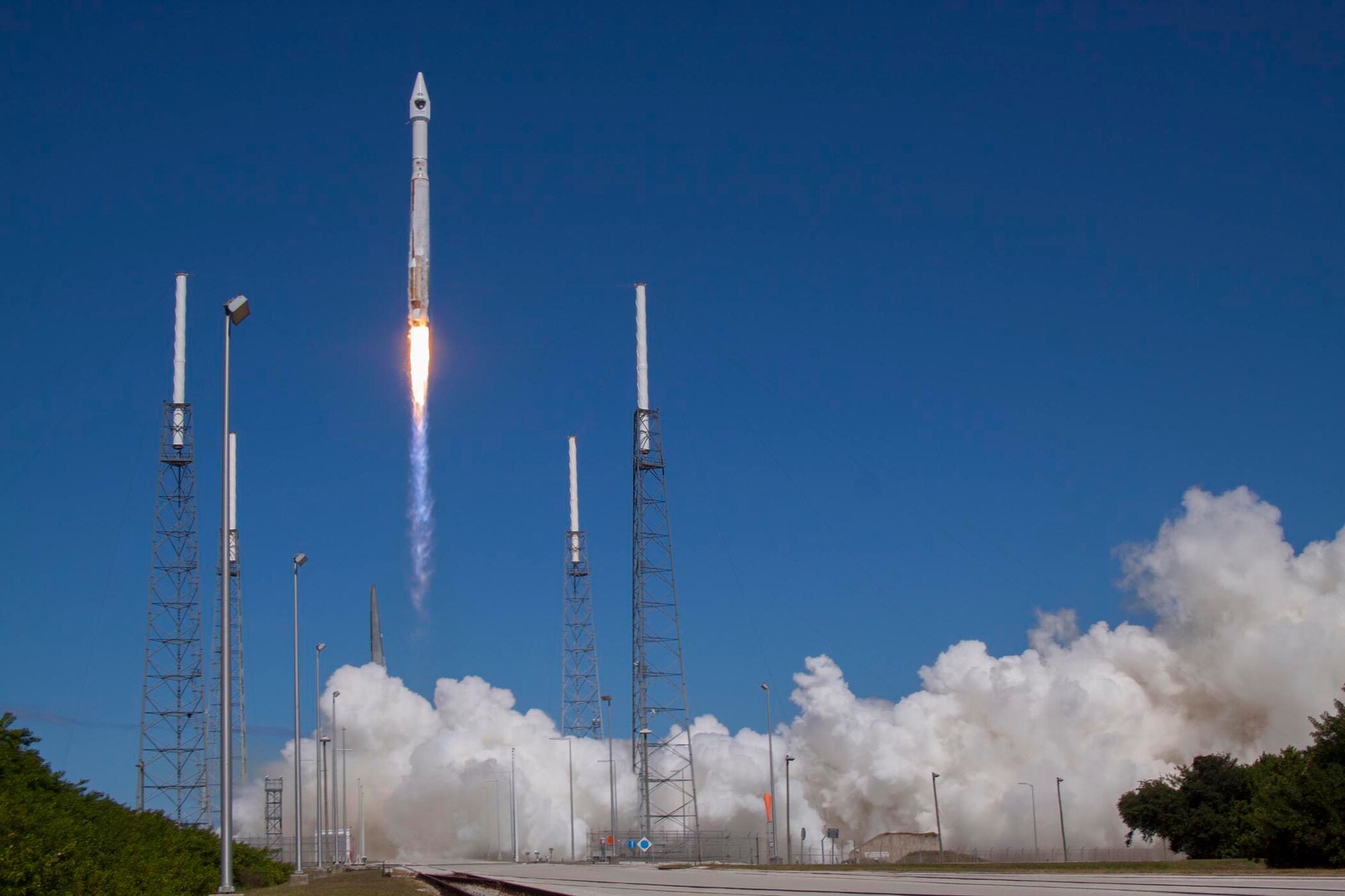 An Atlas V rocket successfully launches the eighth Global GPS IIF-8 satellite, Oct.29 . This is the fourth GPS mission launched this year from Cape Canaveral.  (Photo courtsey of United Launch Alliance)
