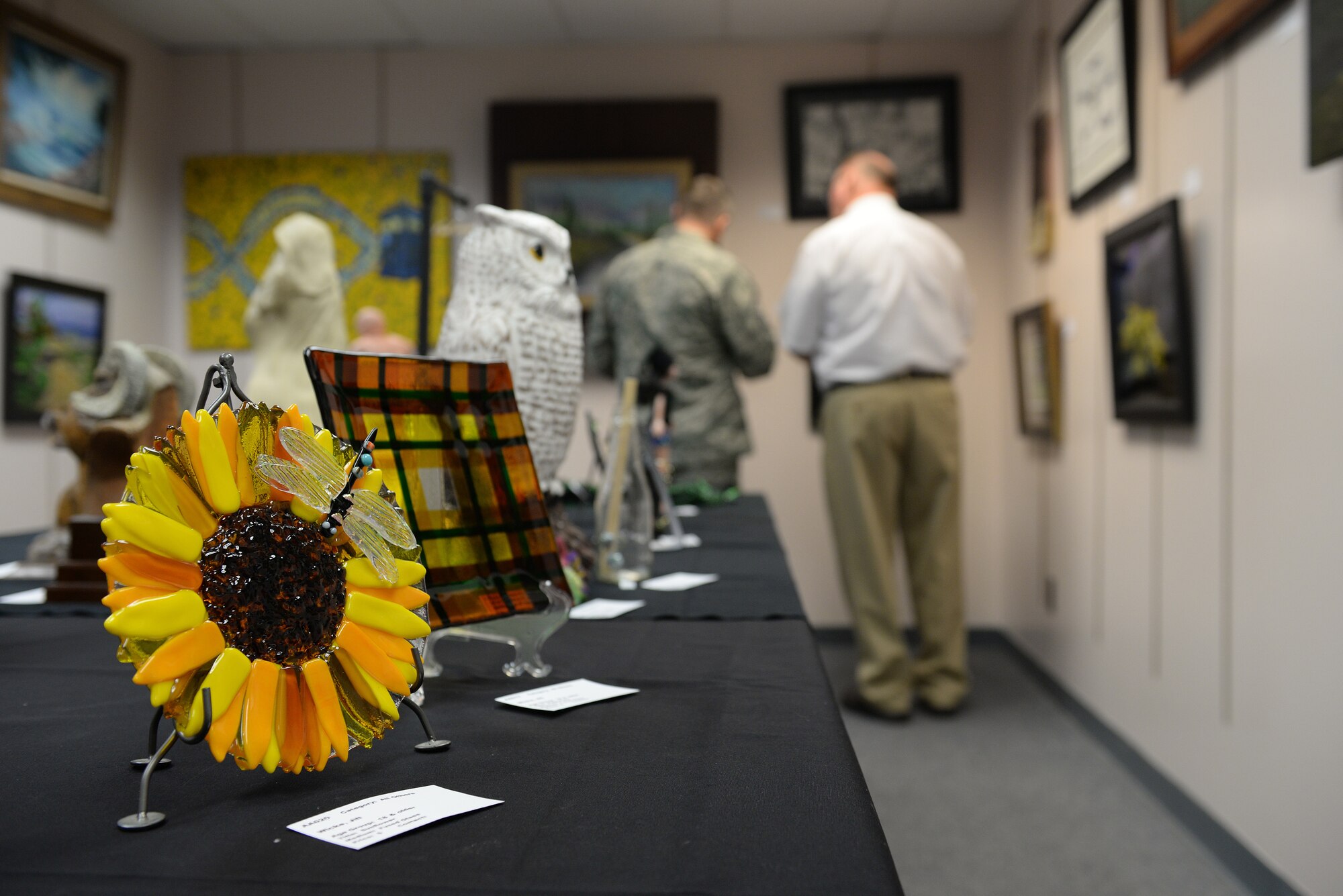 Sea to Shining Sea was the theme for the 2014 Art Show at Scott Air Force Base, Ill. A group of active duty military members presented awards in multiple categories on the morning of Oct. 20. Nearly 130 artist submitted artwork for this year’s Art Show. (U.S. Air Force photo/ Airman 1st Class Erica Crossen)