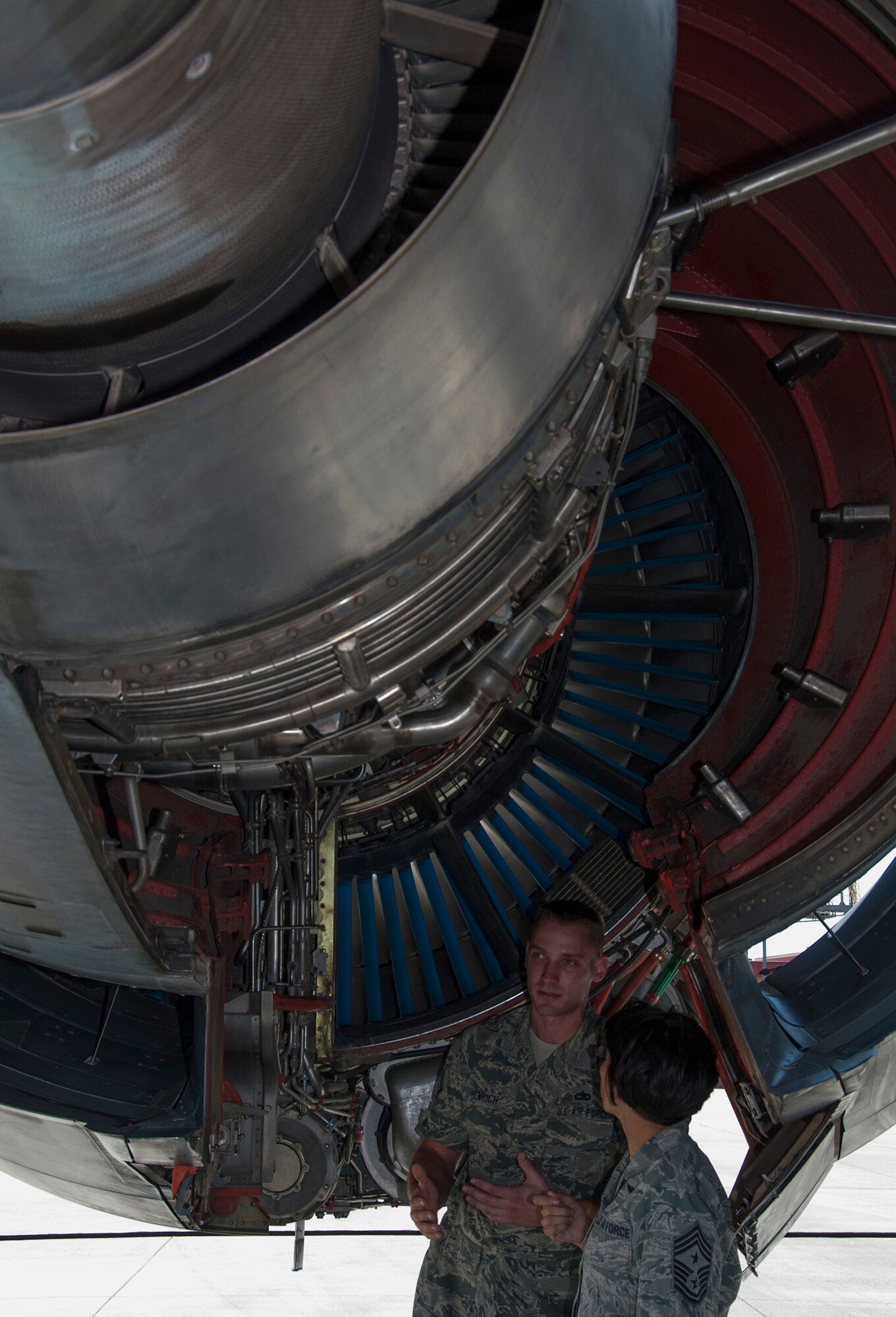 TRAVIS AIR FORCE BASE, Calif. -- Chief Master Sgt. Ericka E. Kelly, 349th Air Mobility Wing, command chief, had the opportunity to job shadow Staff Sgt. Scott Henrich, aerospace propulsion craftsman, 749th Aircraft Maintenance Squadron, August 24, 2014. (U.S. Air Force photo/Staff Sgt. Cindy G. Alejandrez) 
