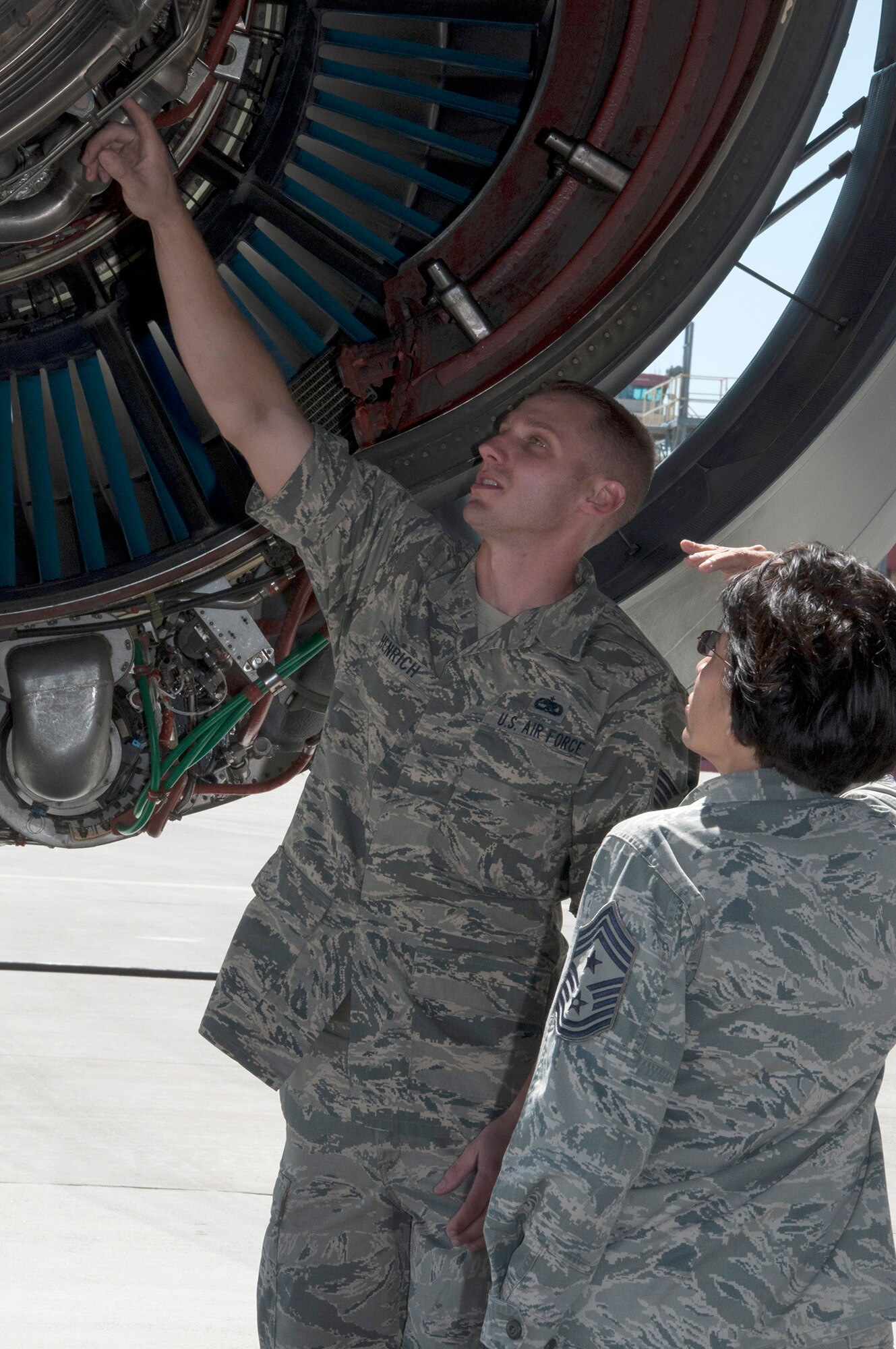 TRAVIS AIR FORCE BASE, Calif. -- Chief Master Sgt. Ericka E. Kelly, 349th Air Mobility Wing, command chief, had the opportunity to job shadow Staff Sgt. Scott Henrich, aerospace propulsion craftsman, 749th Aircraft Maintenance Squadron, August 24, 2014. (U.S. Air Force photo/Staff Sgt. Cindy G. Alejandrez) 
