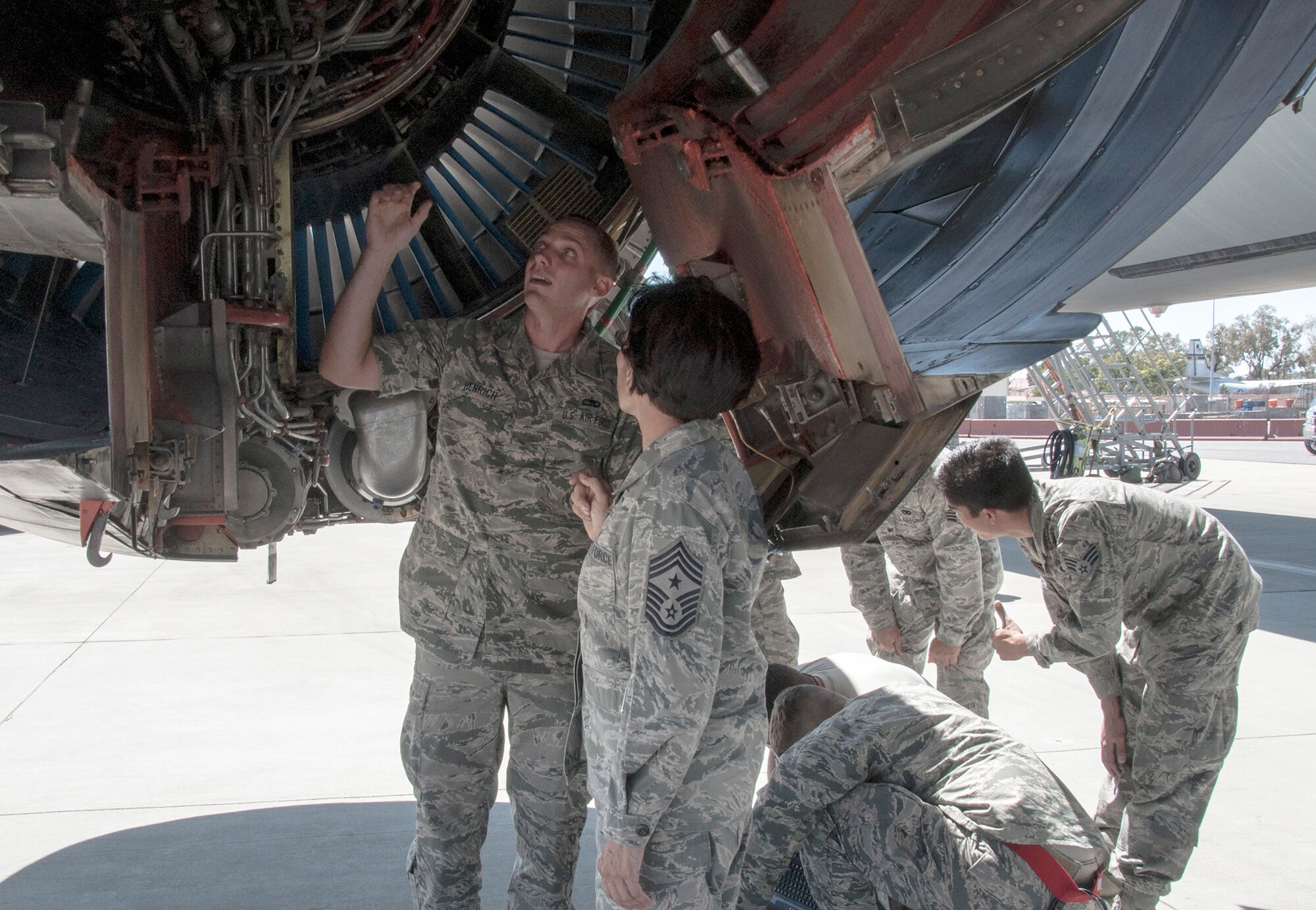 TRAVIS AIR FORCE BASE, Calif. -- Chief Master Sgt. Ericka E. Kelly, 349th Air Mobility Wing, command chief, had the opportunity to job shadow Staff Sgt. Scott Henrich, aerospace propulsion craftsman, 749th Aircraft Maintenance Squadron, August 24, 2014. (U.S. Air Force photo/Staff Sgt. Cindy G. Alejandrez) 
