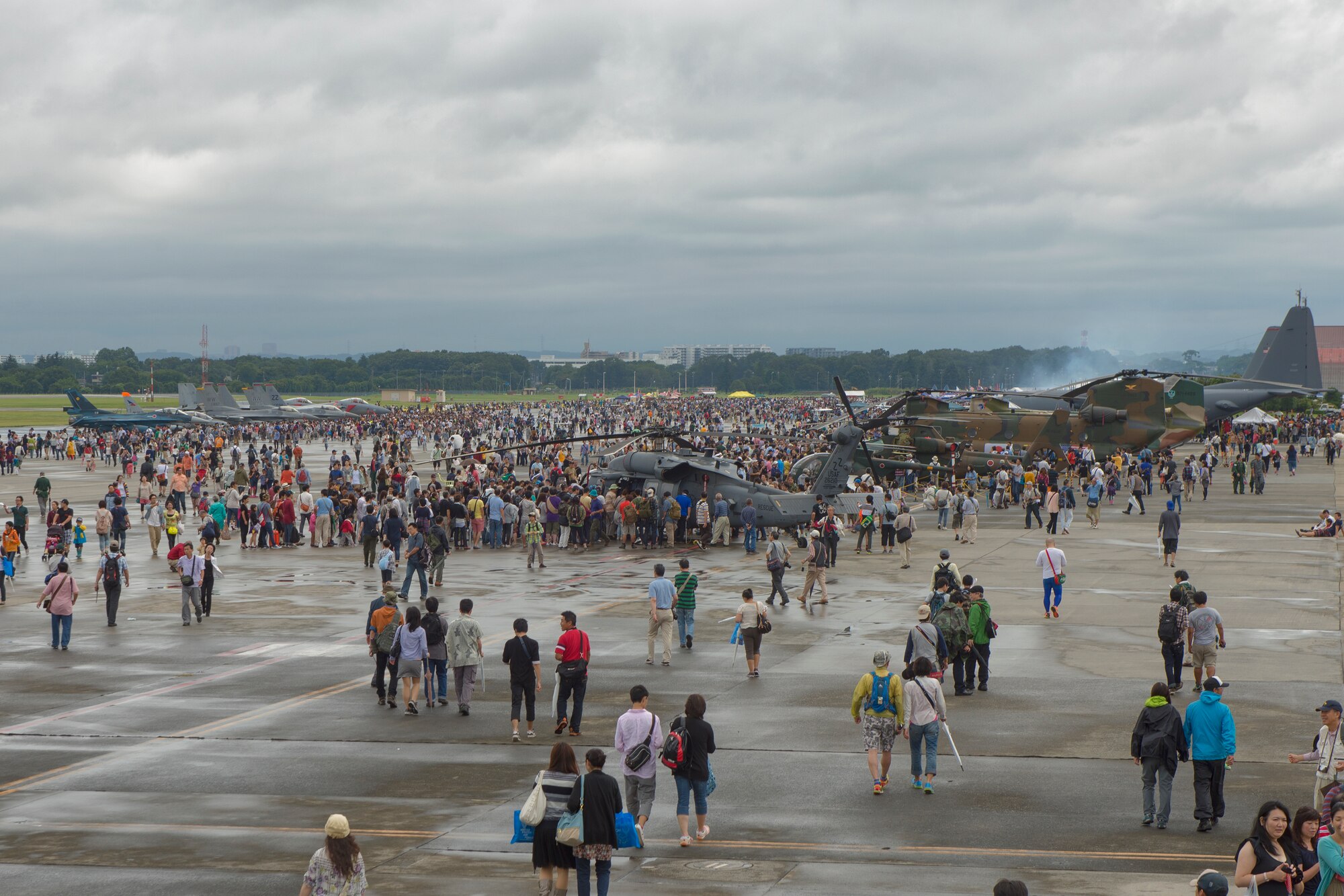 Japanese-American Friendship Festival 2014 > Yokota Air Base