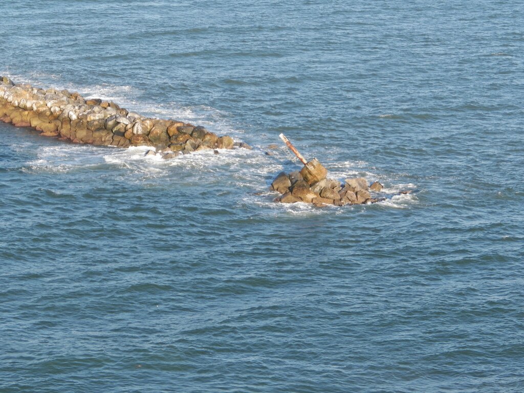 The Middle Breakwater is an 18,500 foot long, detached breakwater functioning as a major structure that protects the Port of Long Beach. Hurricane Marie caused eleven major damage areas (breaches or near-breaches) and 39 other areas of significant or moderate damage. In total, repairs are needed for 1,550 feet of major damage areas, 850 feet of significantly damaged areas and 1,725 feet of moderately damaged areas.