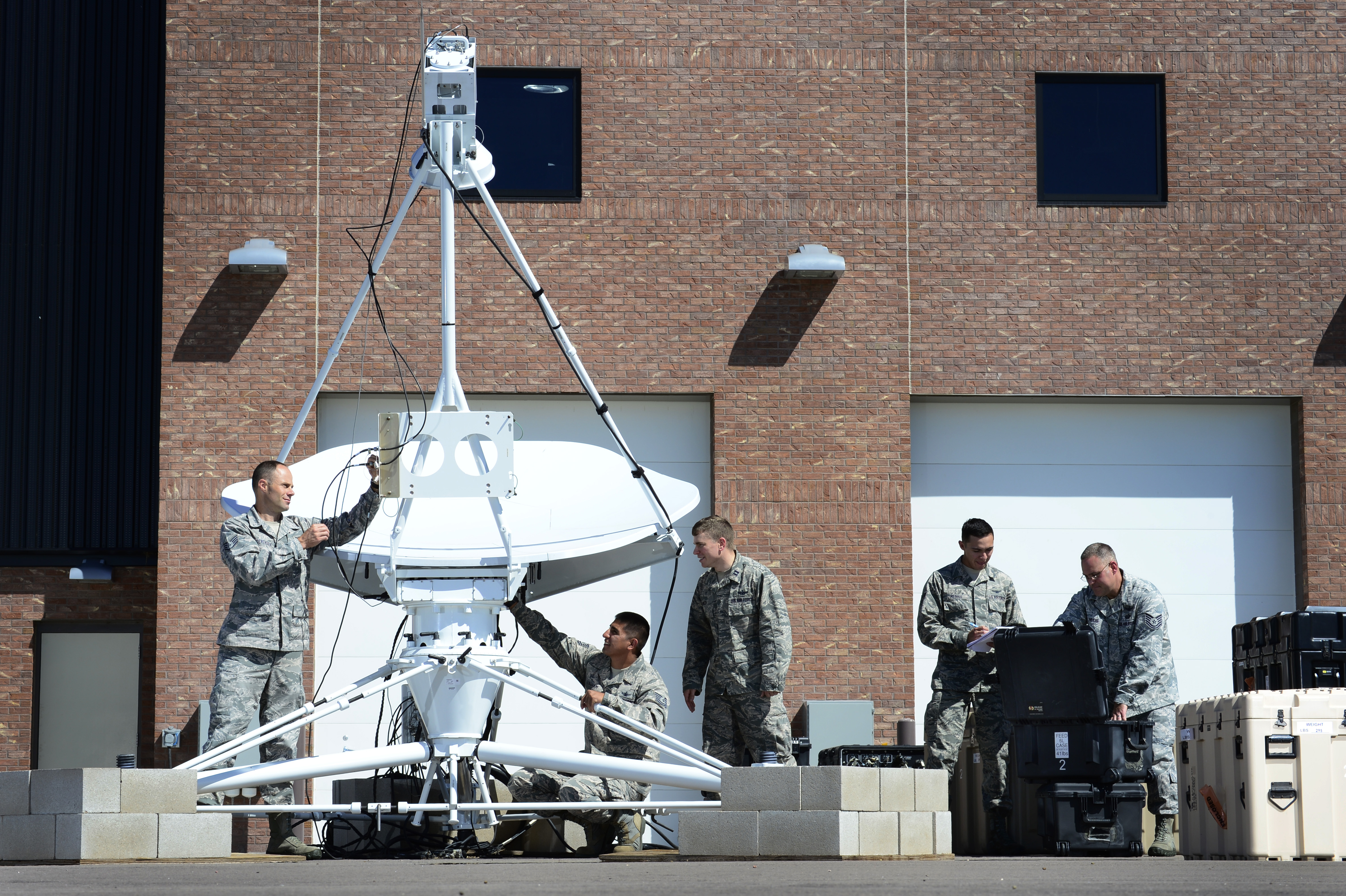 Space control Airmen ensure constant communication > 310th Space Wing