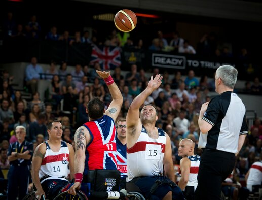 The U.S. fought hard in the wheelchair basketball finals, but fell 19-9 to Great Britain to take silver at the inaugural Invictus Games Sept. 13, in London. The Invictus Games featured athletes competing in various Paralympic-style events, including swimming, track and field, seated volleyball, wheelchair basketball, and wheelchair rugby, among others. (Courtesy photo)