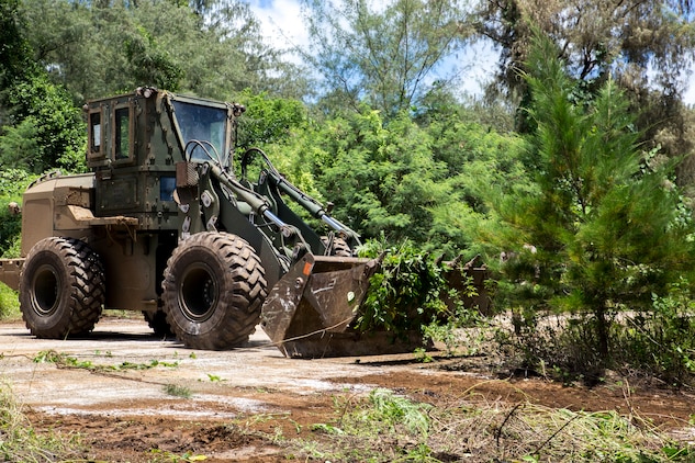 office proficiency equipment Heavy operators equipment get dirty to clear runway