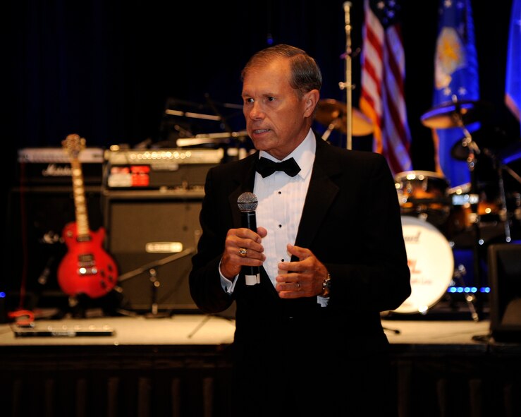 Retired Air Force Gen. William Fraser speaks to guests during the Air Force Birthday Ball at Sam's Town Hotel and Casino, Shreveport, La., Sept. 13, 2014. Fraser recently retired as the U.S. Transportation Command commander and was chosen to be the guest speaker because of his ties to Barksdale Air Force Base. He was the 2nd Bomb Wing commander from 1999 to 2000. (U.S. Air Force Base photo/Senior Airman Joseph A. Pagán Jr.)