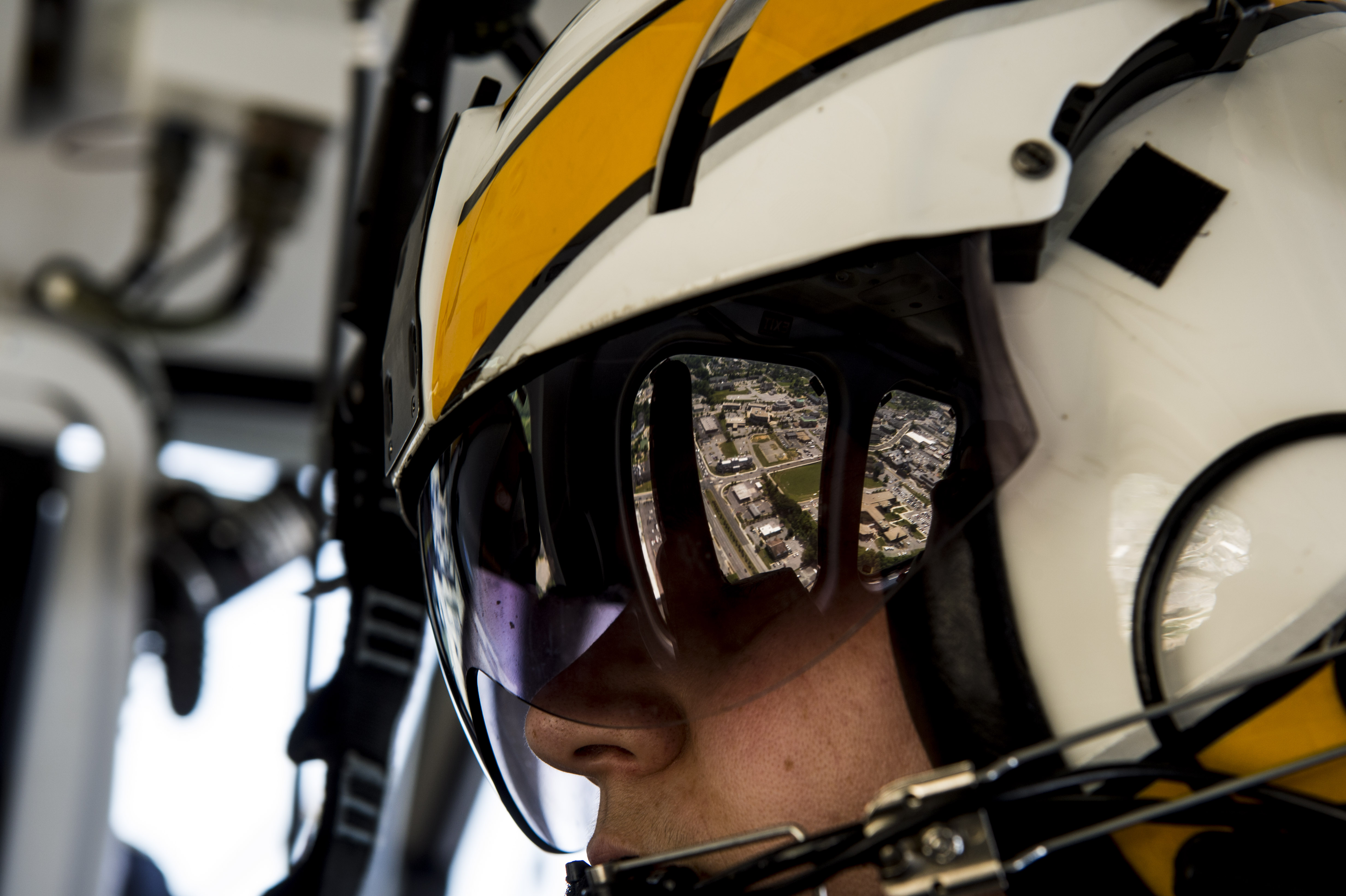 Flight medic helmet top