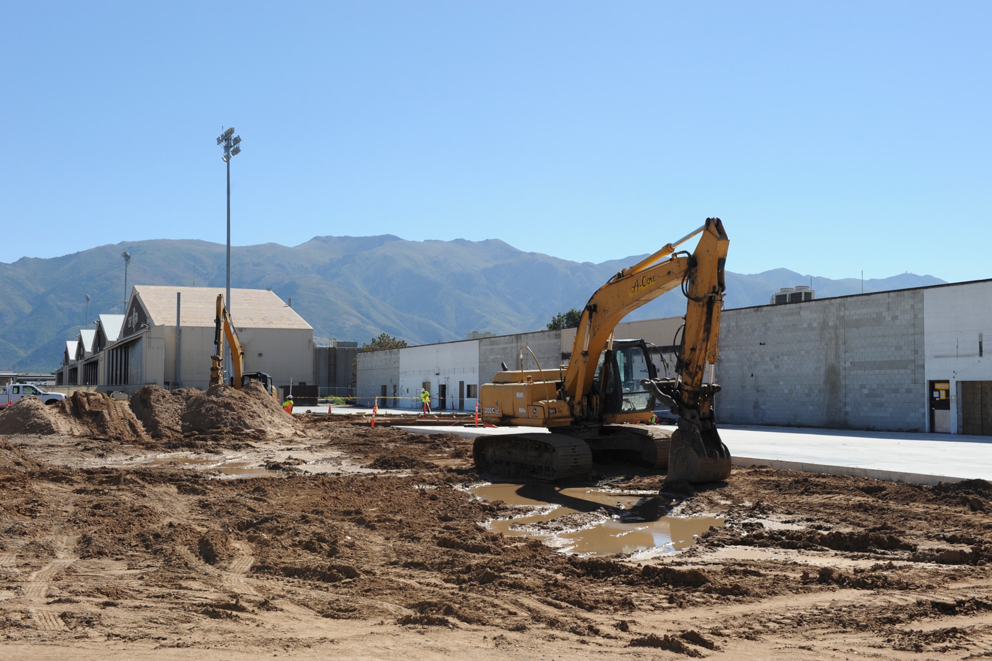 Construction crews rebuild Hangar 45, which will house the 388th Fighter Wing’s aircraft maintenance units. The hangar is currently undergoing modifications in order to meet F-35A Lightning II mission requirements. (U.S. Air Force photo/R. Nial Bradshaw)