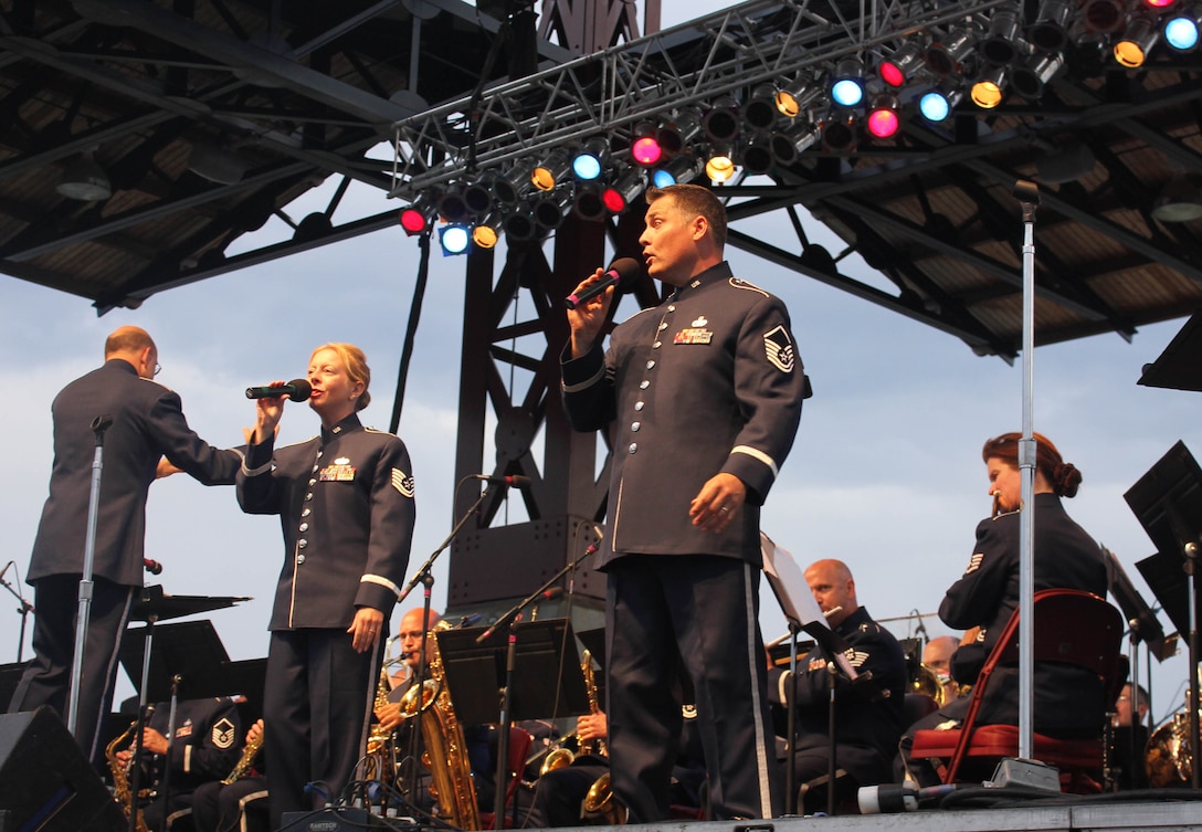 Instrumentalists with the Air National Guard Band of the Midwest perform for audiences during annual training at the Bayfront Festival Park, Duluth, Minn., July 4, 2014. They performed jazz, rock and concert music for audiences in Illinois and Wisconsin as part of their community relations tour before a grand finale in Minnesota July 4. The annual concert series was the result of a year’s worth of training and practice, one that the band used to celebrate patriotism with communities across the Midwest. (Courtesy photo/Released)