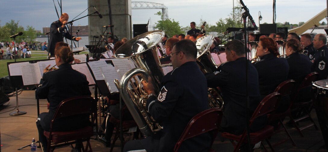 Instrumentalists with the Air National Guard Band of the Midwest perform for audiences during annual training at the Bayfront Festival Park, Duluth, Minn., July 4, 2014. They performed jazz, rock and concert music for audiences in Illinois and Wisconsin as part of their community relations tour before a grand finale in Minnesota July 4. The annual concert series was the result of a year’s worth of training and practice, one that the band used to celebrate patriotism with communities across the Midwest. (Courtesy photo/Released)