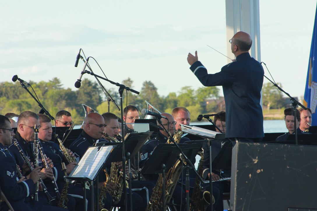 Instrumentalists with the Air National Guard Band of the Midwest perform for audiences during annual training at Barker’s Island Festival Park, Superior, Wis., July 3, 2014. They performed jazz, rock and concert music for audiences in Illinois and Wisconsin as part of their community relations tour before a grand finale in Minnesota July 4. The annual concert series was the result of a year’s worth of training and practice, one that the band used to celebrate patriotism with communities across the Midwest. (Courtesy photo/Released)