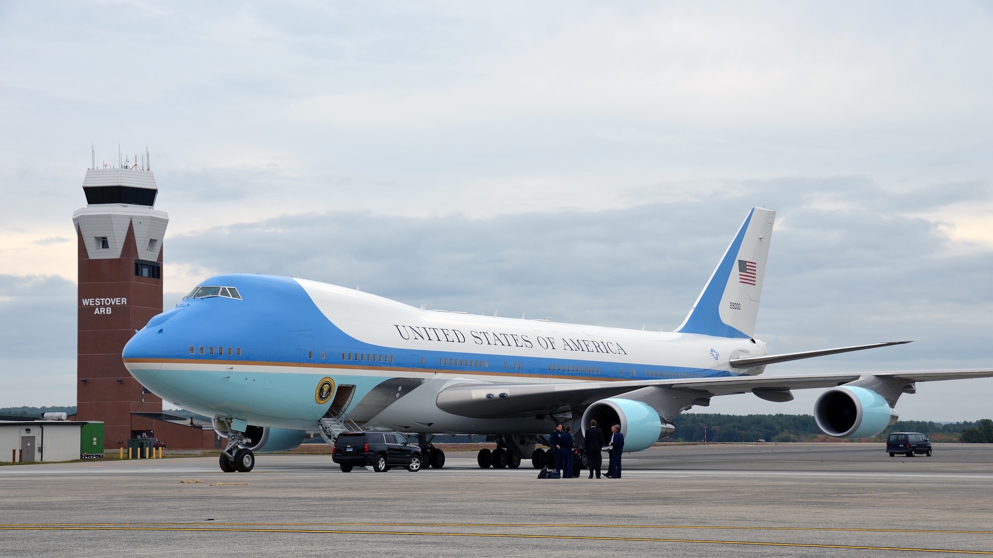 The VC-25A, commonly known as "Air Force One," visited Westover Air Reserve Base, Chicopee, Mass. while President Obama was in New York for conference Sept. 25. The VC-25 is most famous for its role as Air Force One, the call sign of any U.S. Air Force aircraft carrying the President of the United States. The two aircraft currently in U.S. service are highly modified versions of Boeing's 747-200B. (U.S. Air Force photo/SSgt Kelly Goonan)