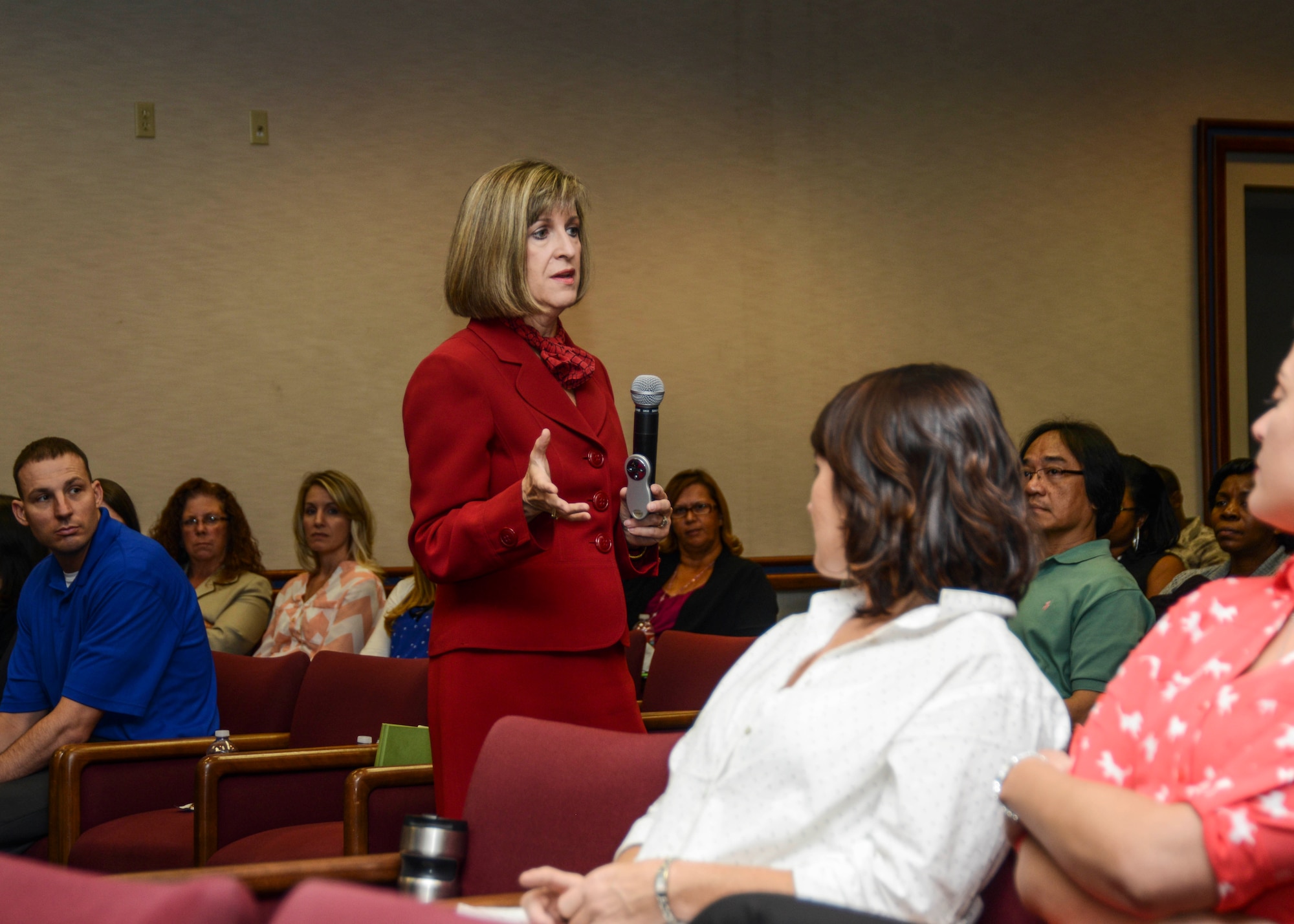 Glenda Scheiner, Office of the Under Secretary of Defense, Human Capital and Resource Management director, addressed 412th Test Wing Financial Management personnel on the new mandatory, three-level certification process for all DOD financial managers during a visit Sept. 23 at the Airman and Family Readiness Center. (U.S. Air Force photo by Rebecca Amber) 