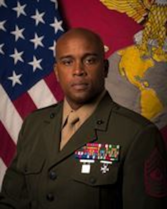 Command Photo