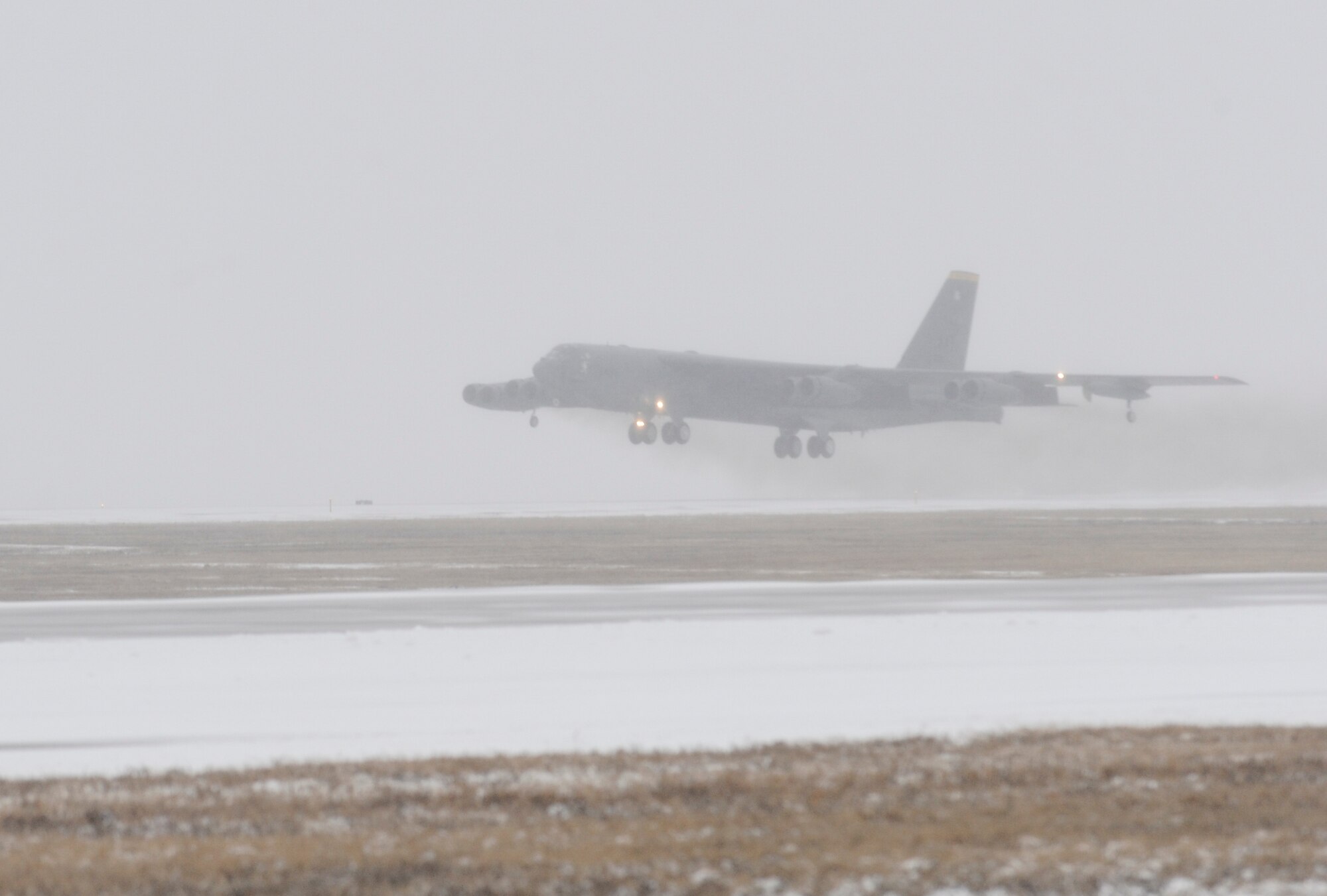 A B-52H Stratofortress takes flight during a rapid launch exercise on Minot Air Force Base, N.D., March 27, 2015. The exercise tested the response time of both aircrew members and flightline personnel. (U.S. Air Force photo/Senior Airman Stephanie Morris)