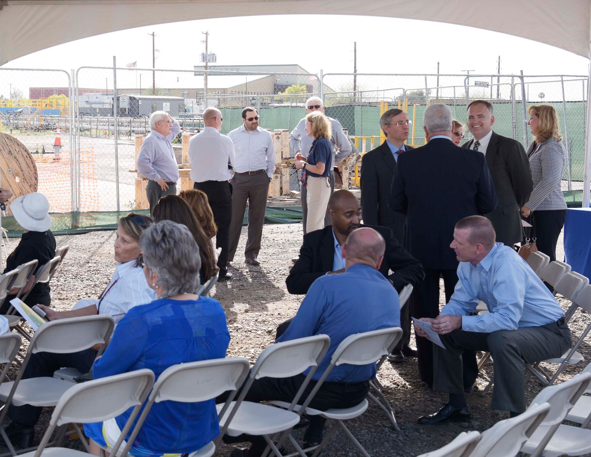 A crowd of more than 50 gathered for an event highlighting the successful
operation of Steam Enhanced Extraction technology at an old fuel storage
site on the former Williams Air Force Base, closed in 1993 under the Base Realignment
and Closure Act. (U.S. Air Force photo/Released)