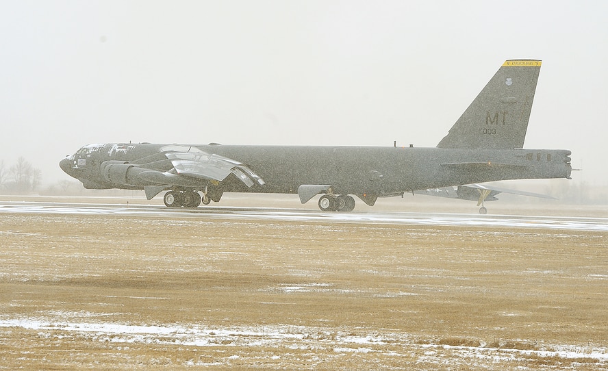 A B-52H Stratofortress taxies toward the runway during the Prairie Vigilance exercise on Minot Air Force Base, N.D., March 27, 2015. A sequence of B-52s successfully launched during a rapid launch exercise which confirmed the Air Force’s agile ability to respond when called upon. (U.S. Air Force photo/Senior Airman Kristoffer Kaubisch)
