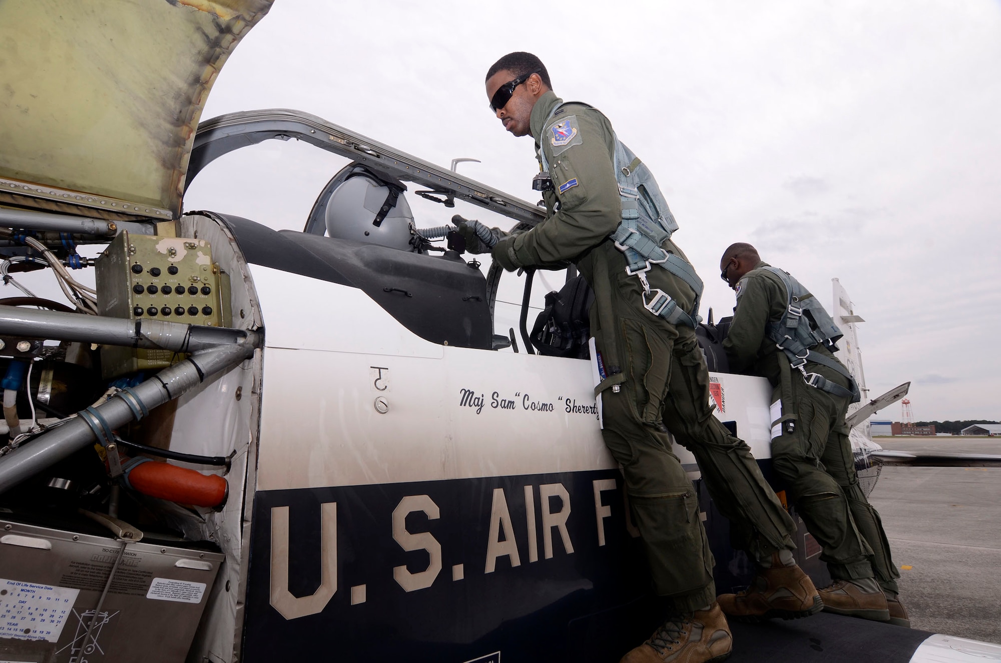 Air force booker sale